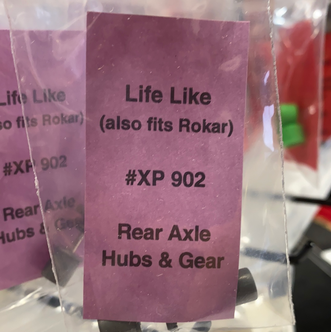 Life-Like XP 902 Rear Axle Hubs & Gear - Unleash the Racing Thrill!
