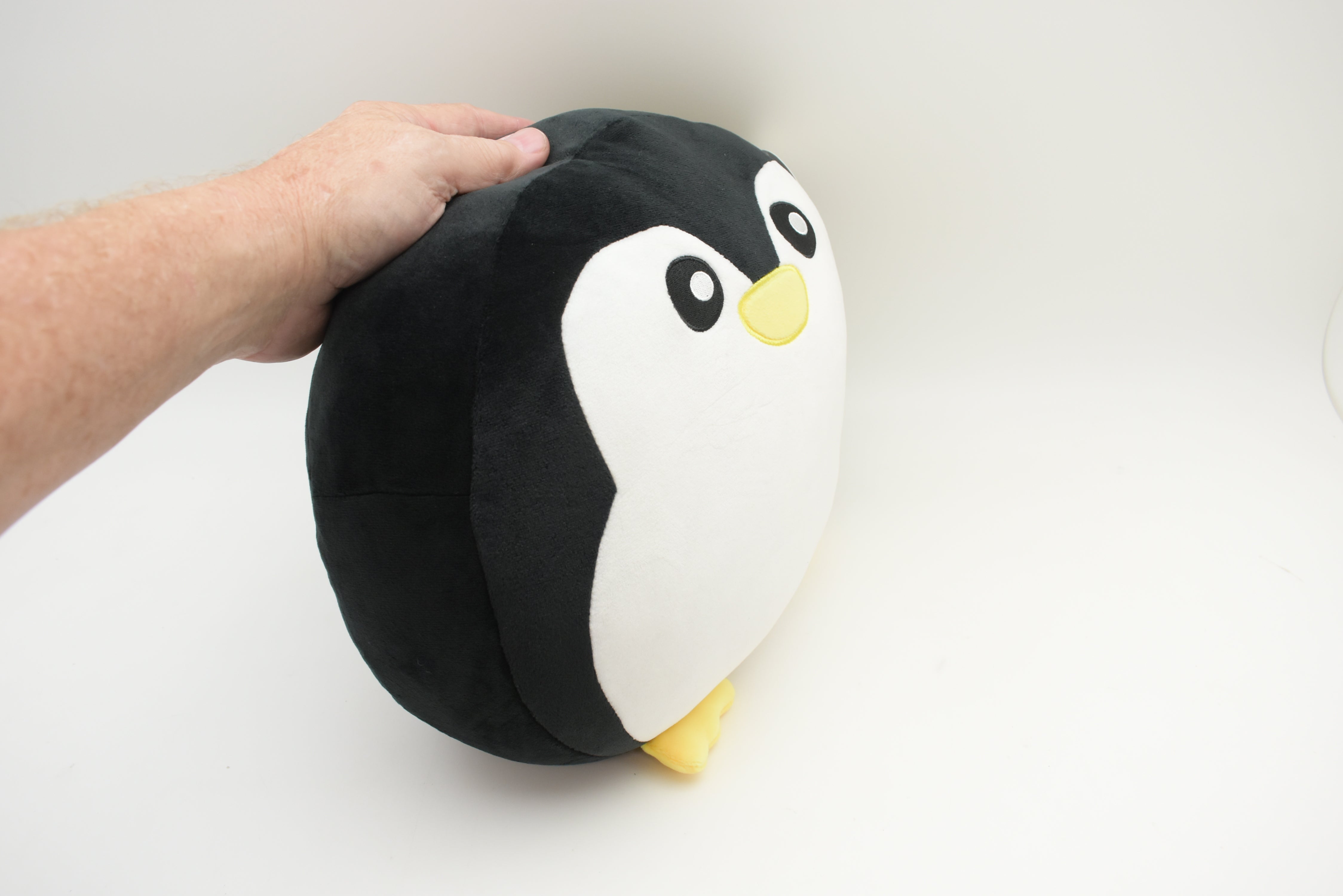 Adorable Penguin 13.5" 5204P Poptoy - Super Soft Plushie