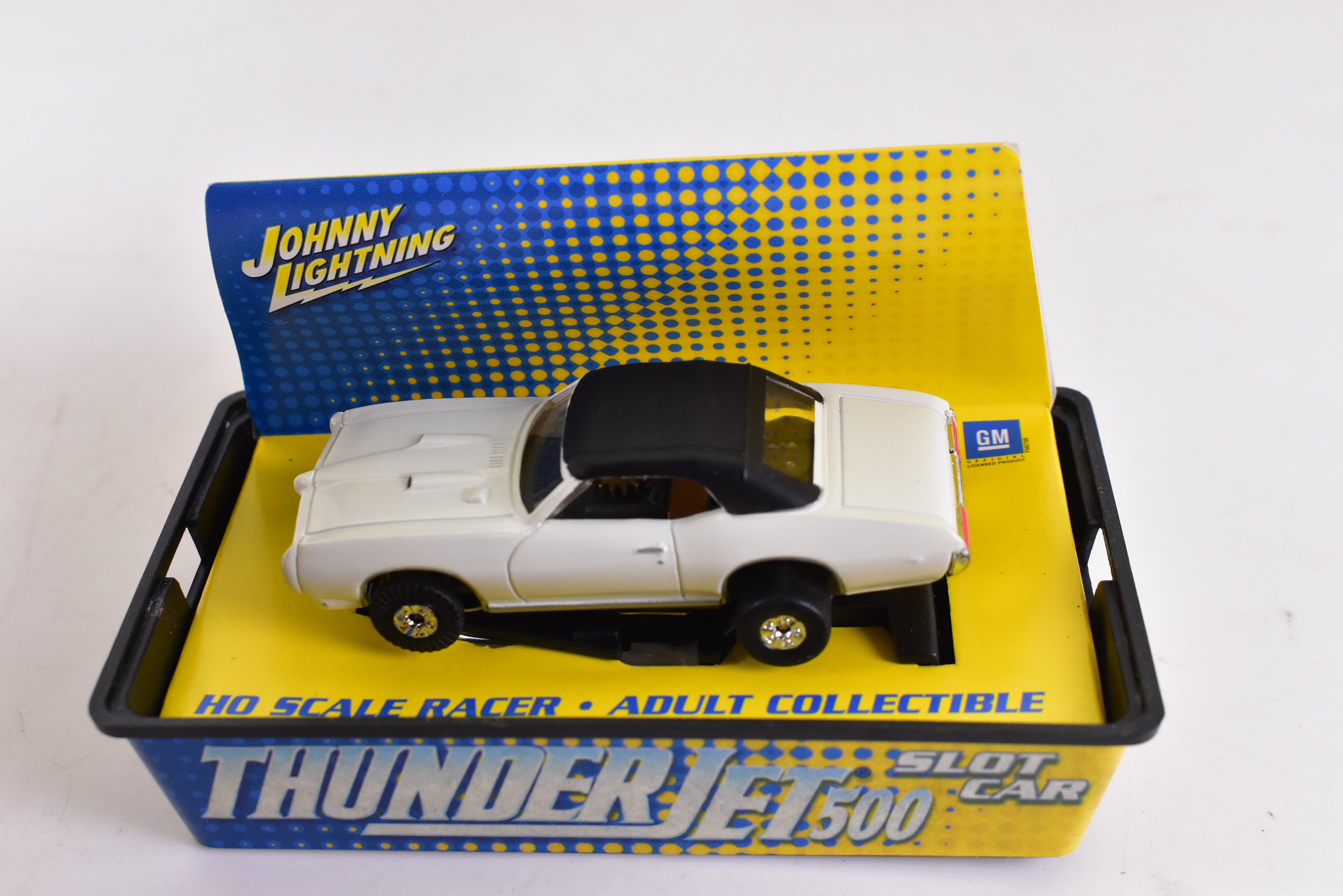 1969 Pontiac GTO Judge White ThunderJet 500 Chassis HO Scale Racer - A Must - Have for Racing Enthusiasts! | 330 - 4 | Auto World