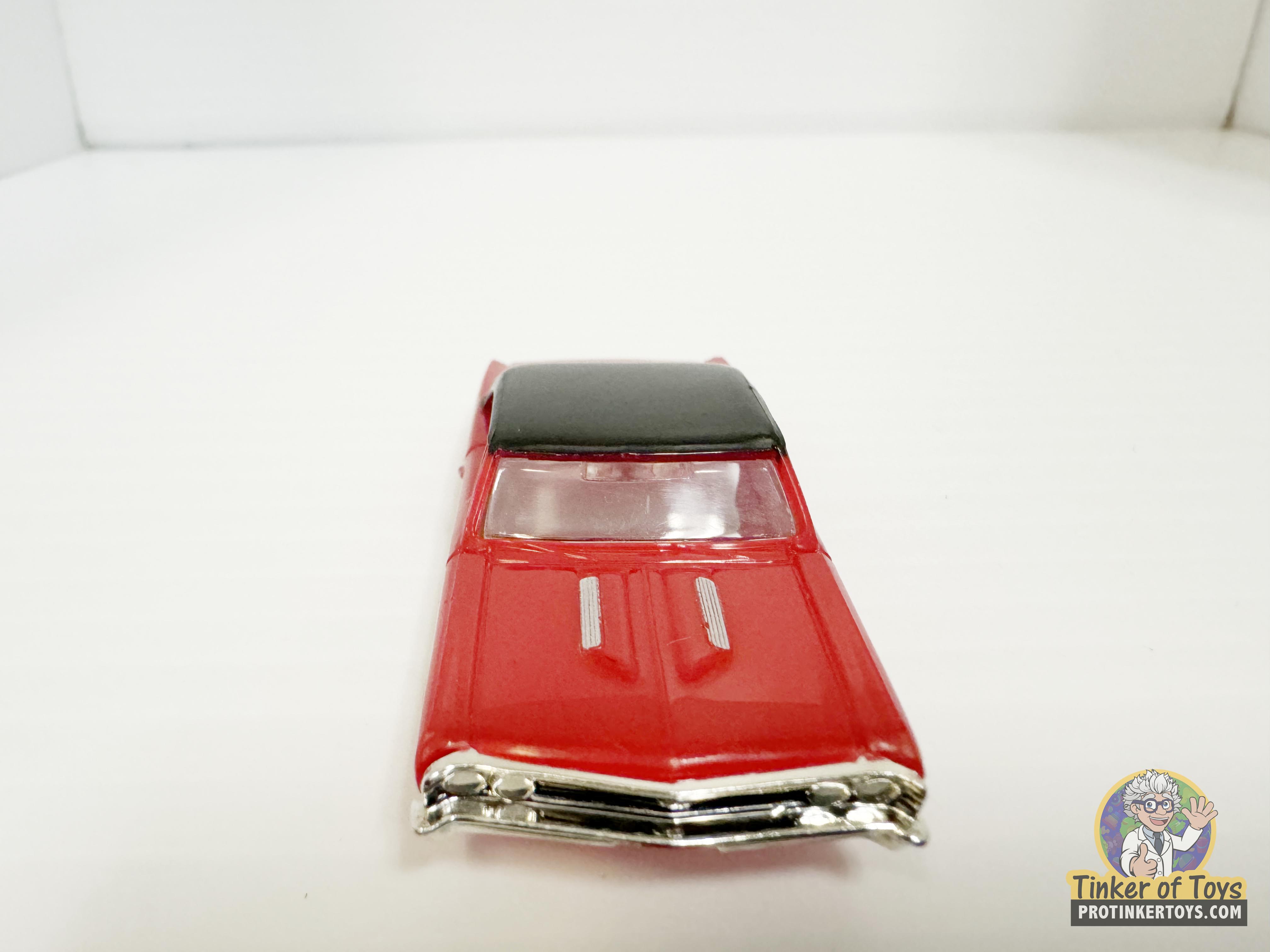 1967 Chevelle SS Vinyl Top in Stunning Red & Black - Model Motoring MM04100