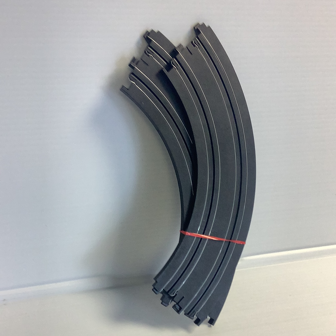 Auto World 9-Foot Radius 1/4 Curve Track - 2 Pack | H0047