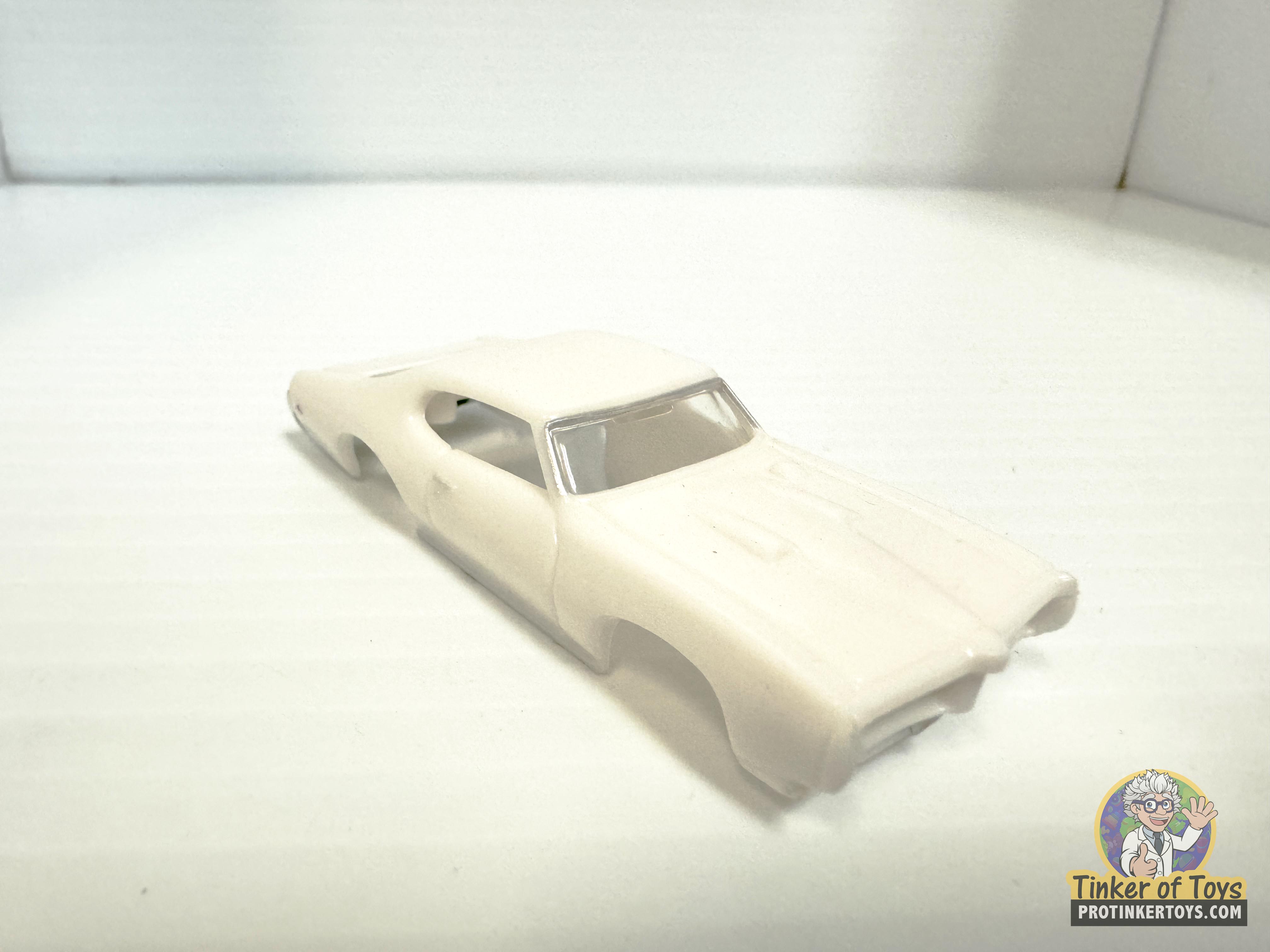 1969 GTO Hardtop White - A Vintage Beauty by Model Motoring (MM10080)