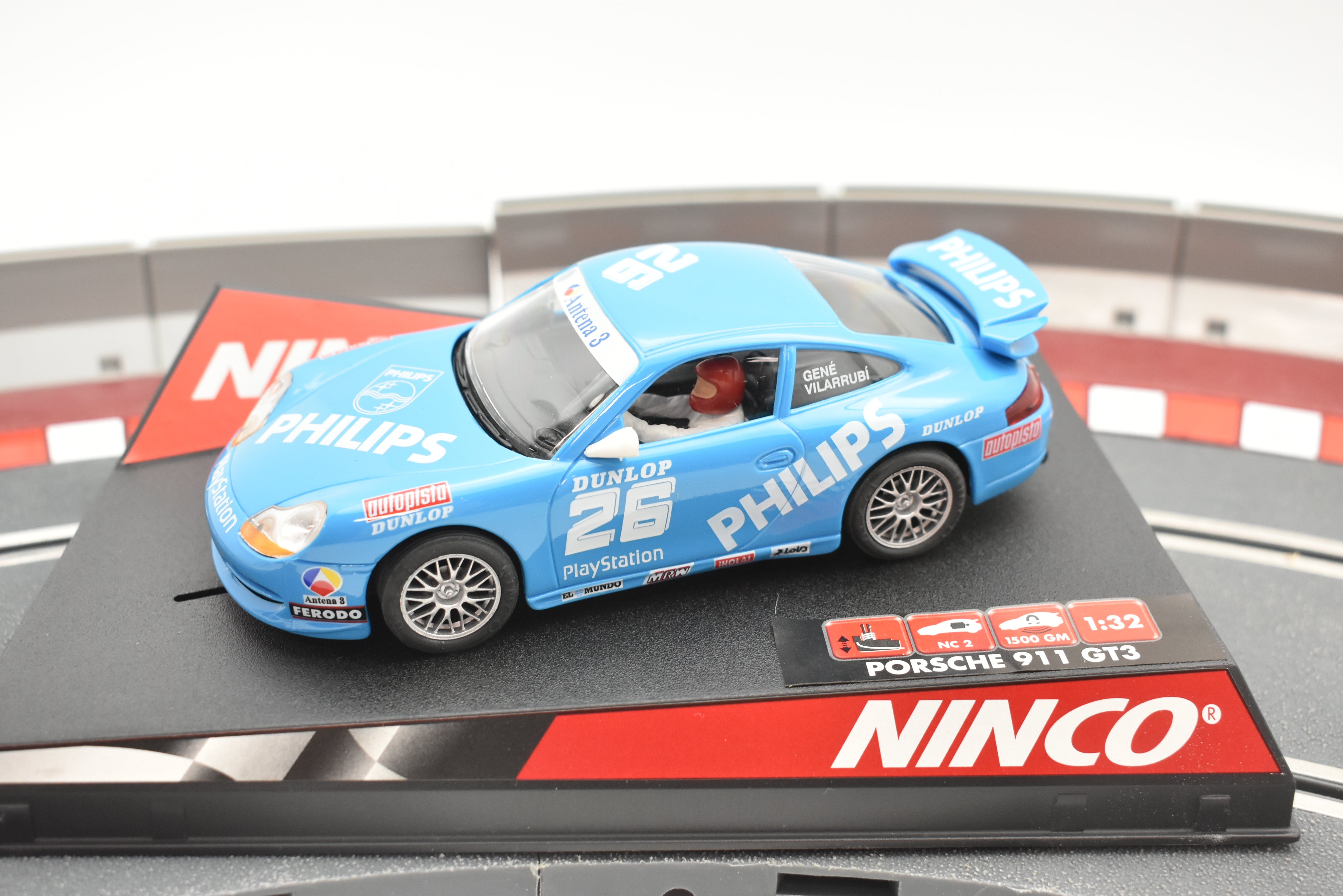 Porsche GT3 PHILIPS NC2 1500 GM - The Ultimate Slot Car Experience by Ninco