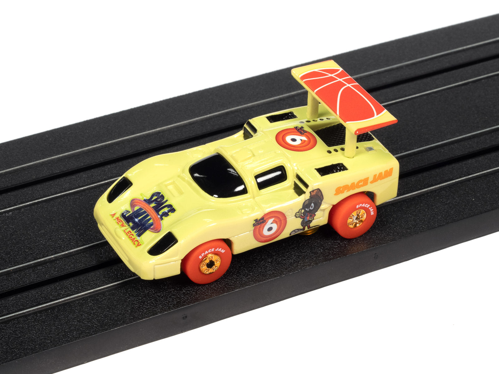 Space Jam Looney Tunes Thunderjet Release 34 - Auto World SC386 Slot Cars