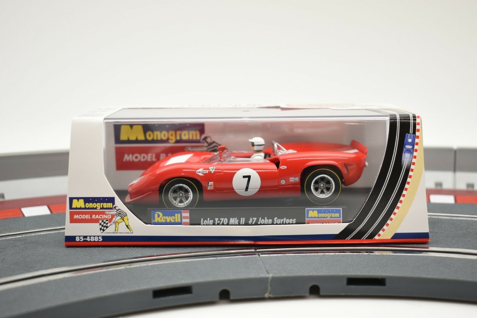 Revell's Lola T-70 MK II #7 John Surtees - A Must-Have Racing Model!