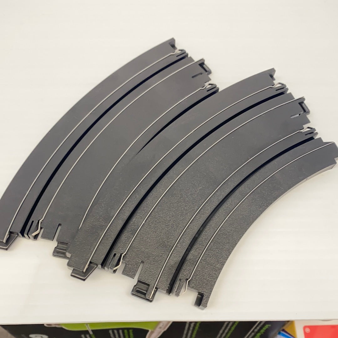 Auto World 9-Foot Radius 1/8 Curve Track 2-Pack in Black! H0004