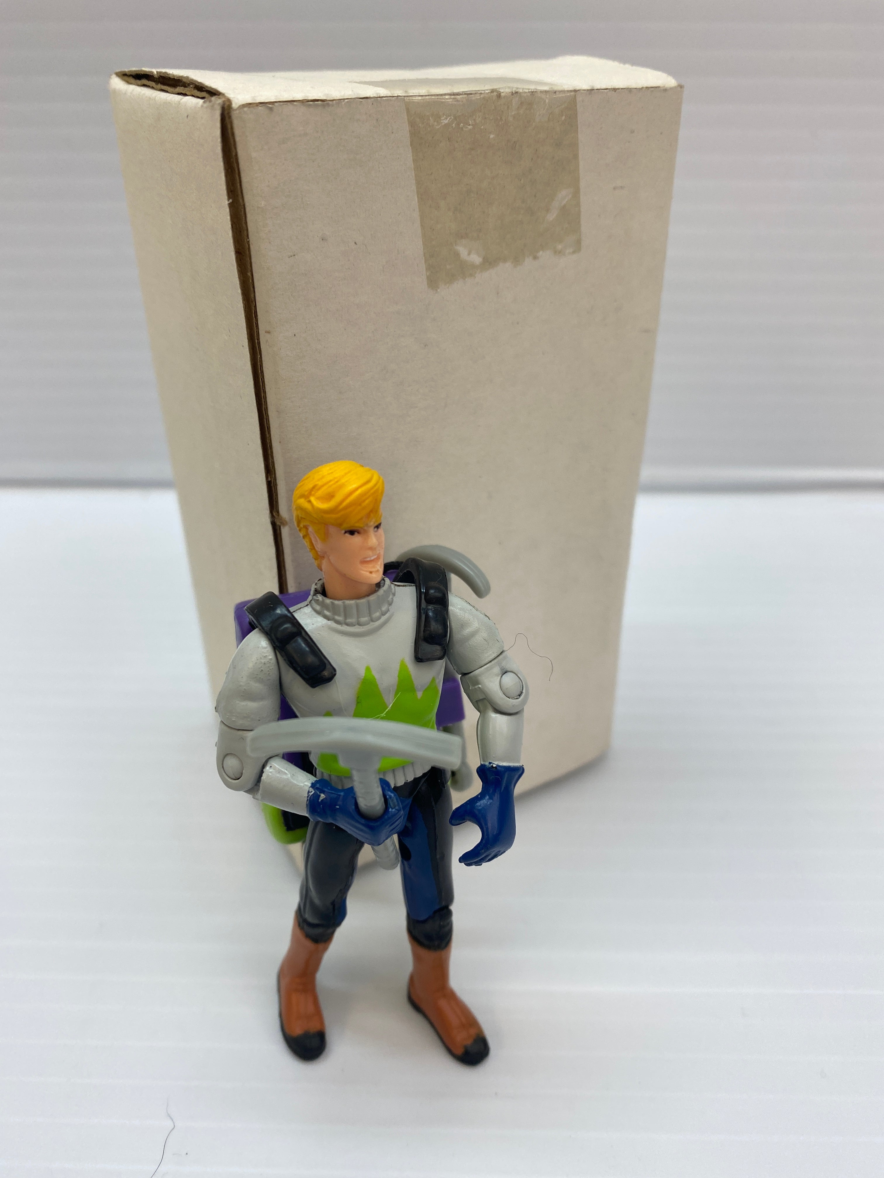 Jonny Quest Alpine Premium Figure with Backpack - An Unmissable Collectible! | 74843 | Galoob