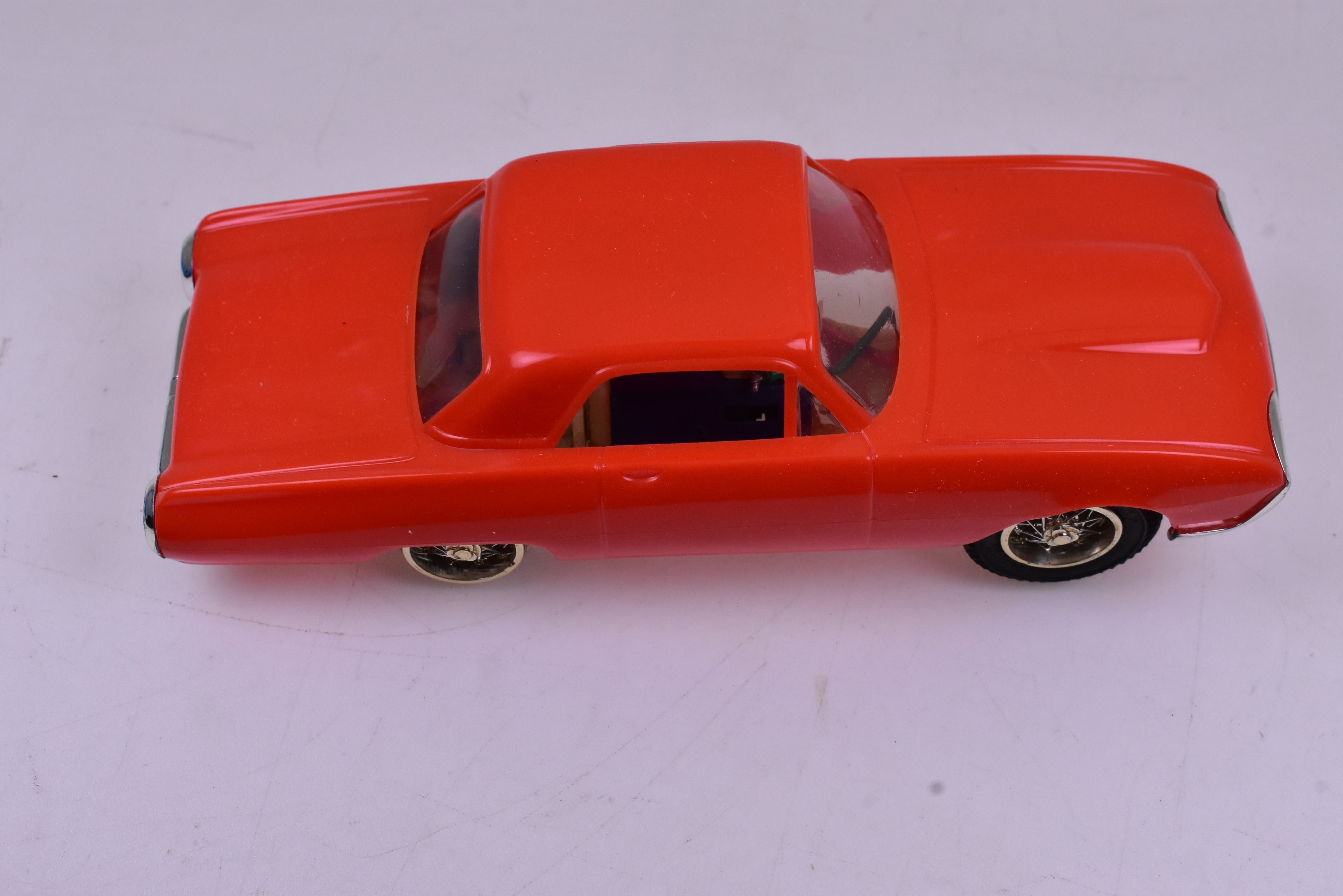 Vintage 1965 Ford ThunderBird Orange 1/32 Slot Car - A Collector's Dream! | 1024 - 1 | Eldo