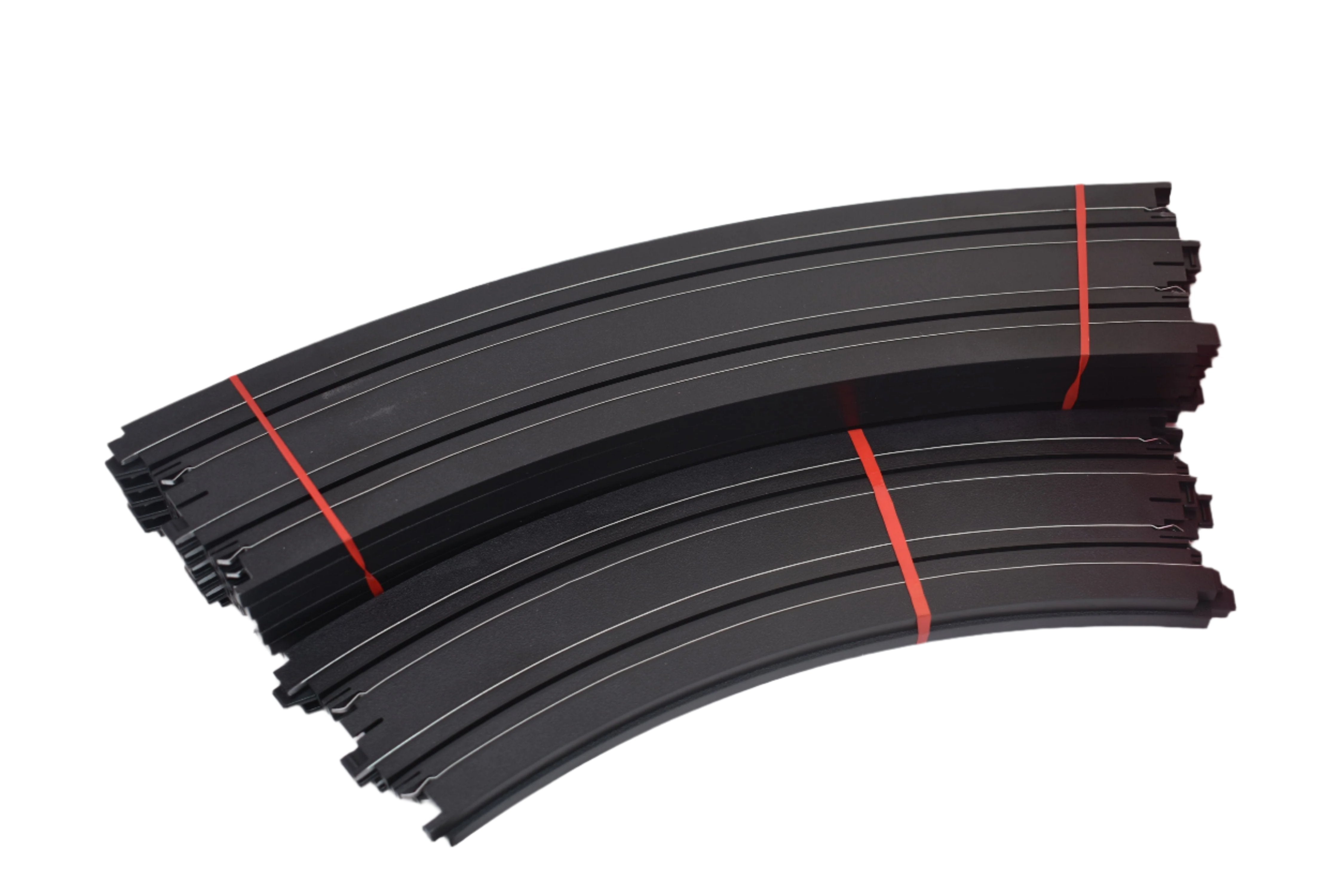 Auto World Traxessories Radius Banked Curve Track Pack Set - TRX00201