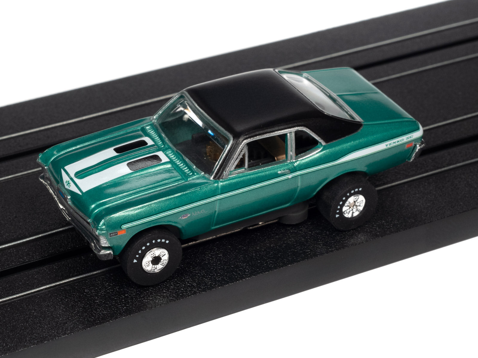 Auto World's Thunderjet Release 1 Slot Car Set - OK Used Cars SC377: A Racing Sensation!