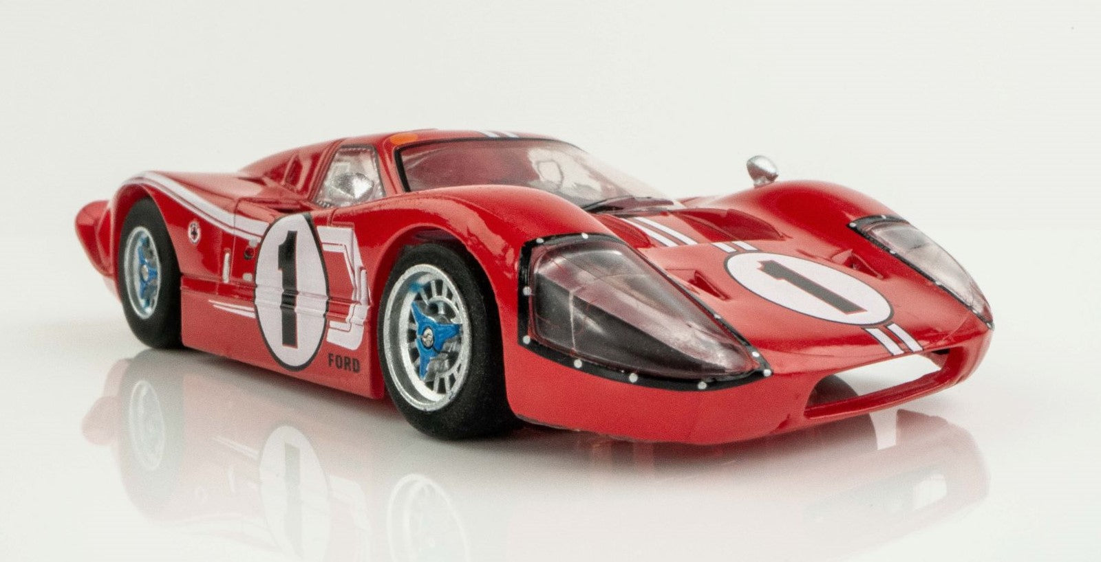 Stunning Red Ford GT40 MKIV #1 | 22042 | AFX/Racemasters