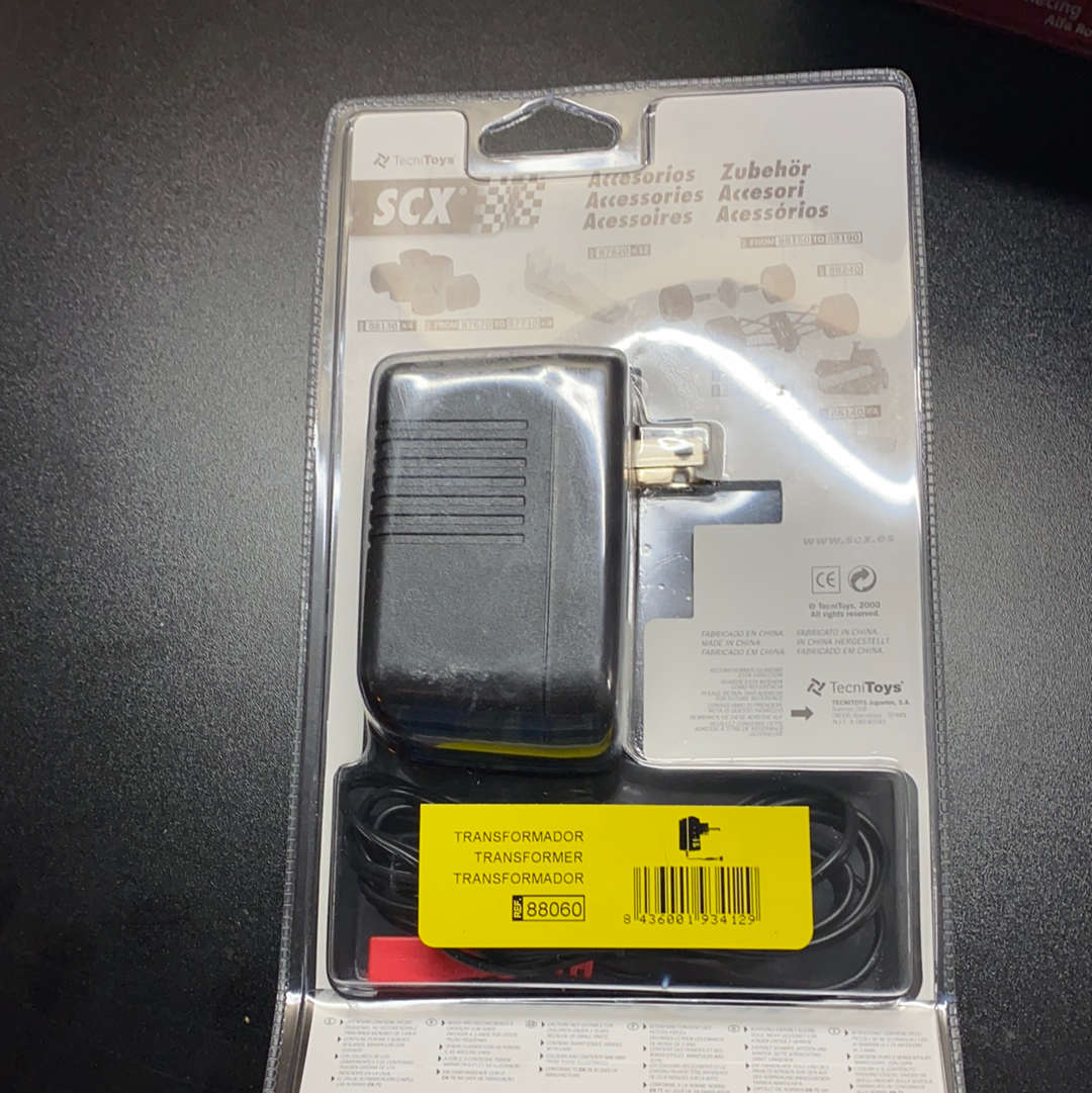 Awesome 15V Transformer Output (1/32 Analog) - 88060 SCX