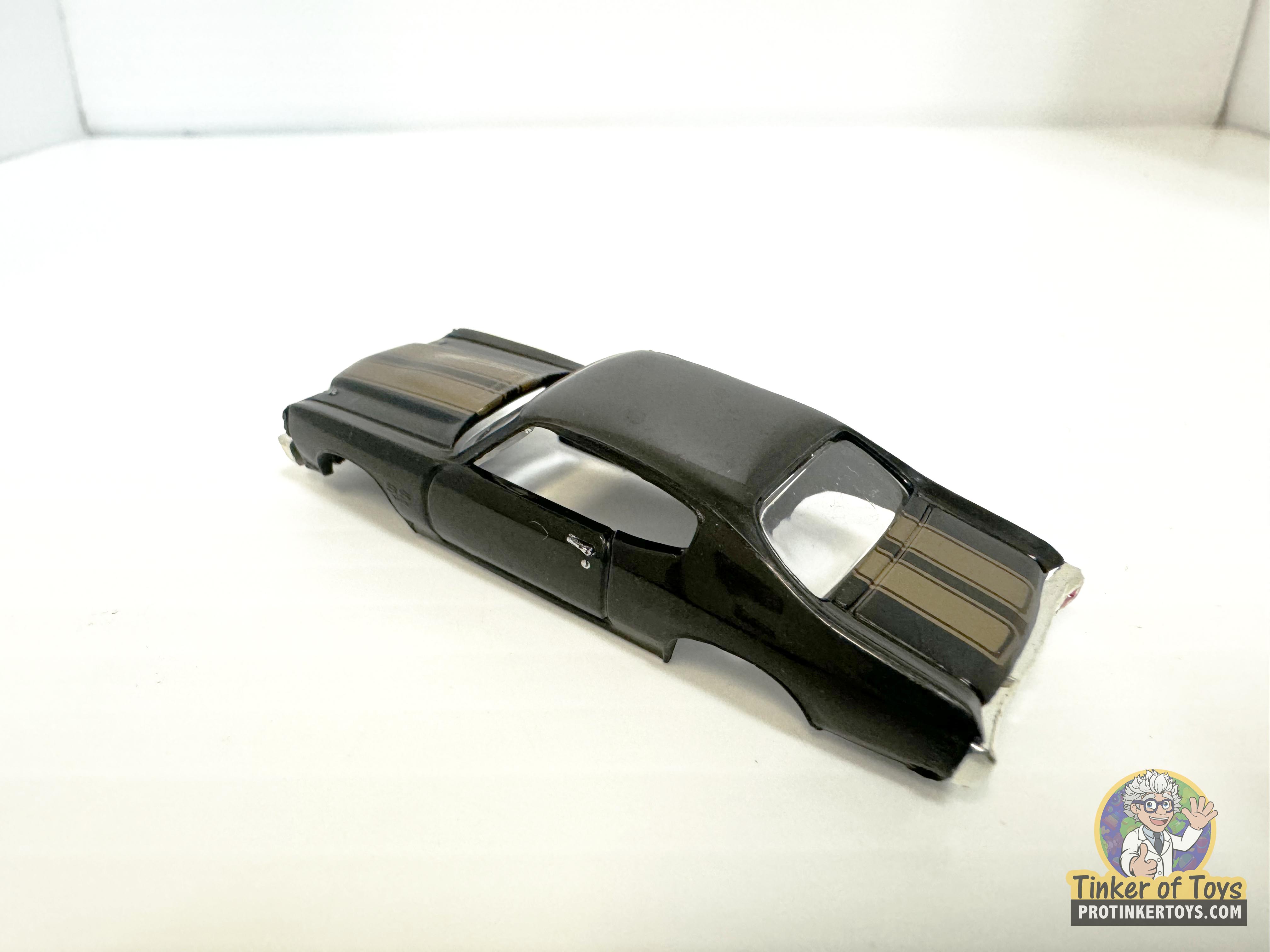 1970 Chevelle SS with Stunning Black & Gold Stripes | MM13013 | Model Motoring
