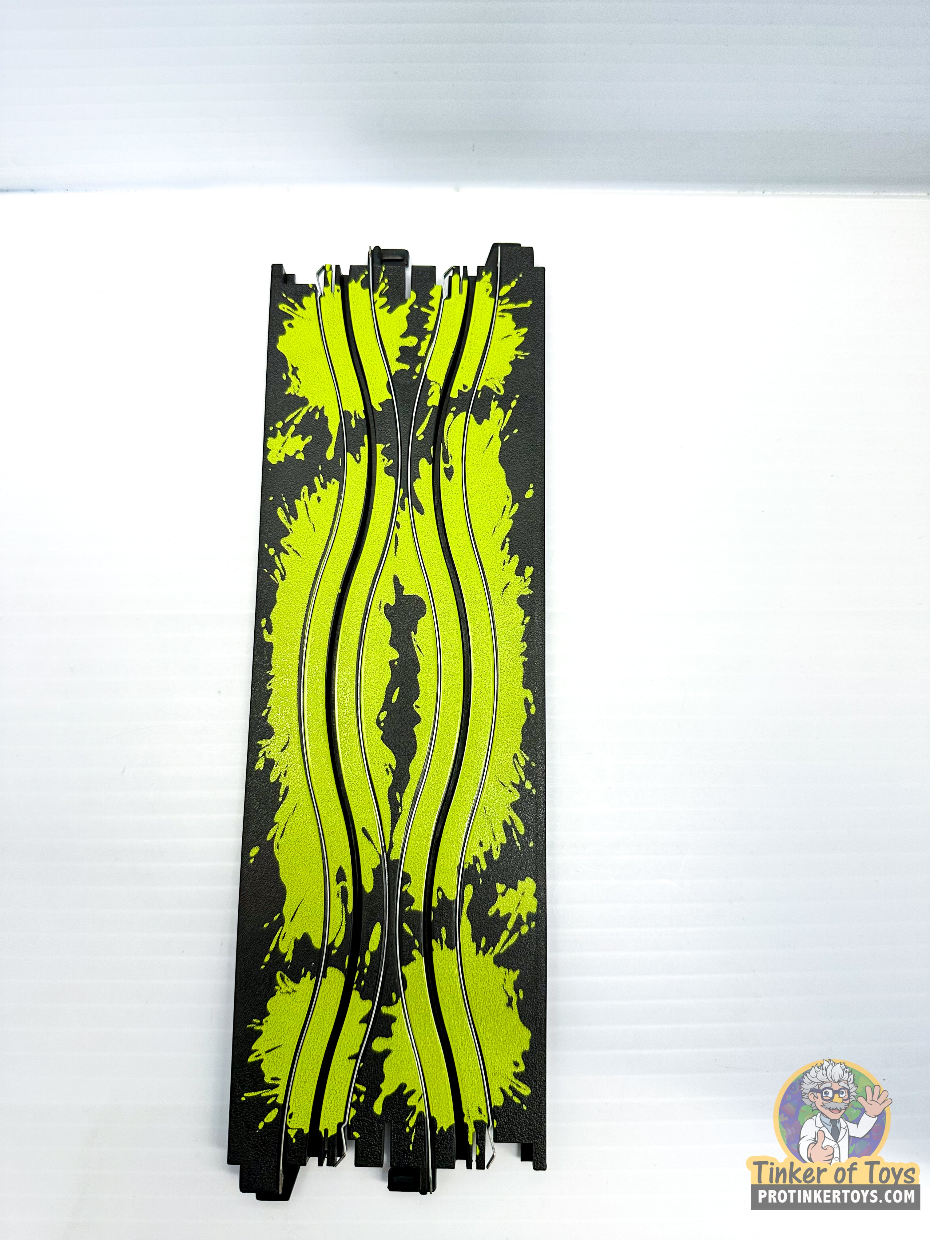 Get Your Hands on the 9 Squeeze Track 2Pk | H001 | Auto World Now!