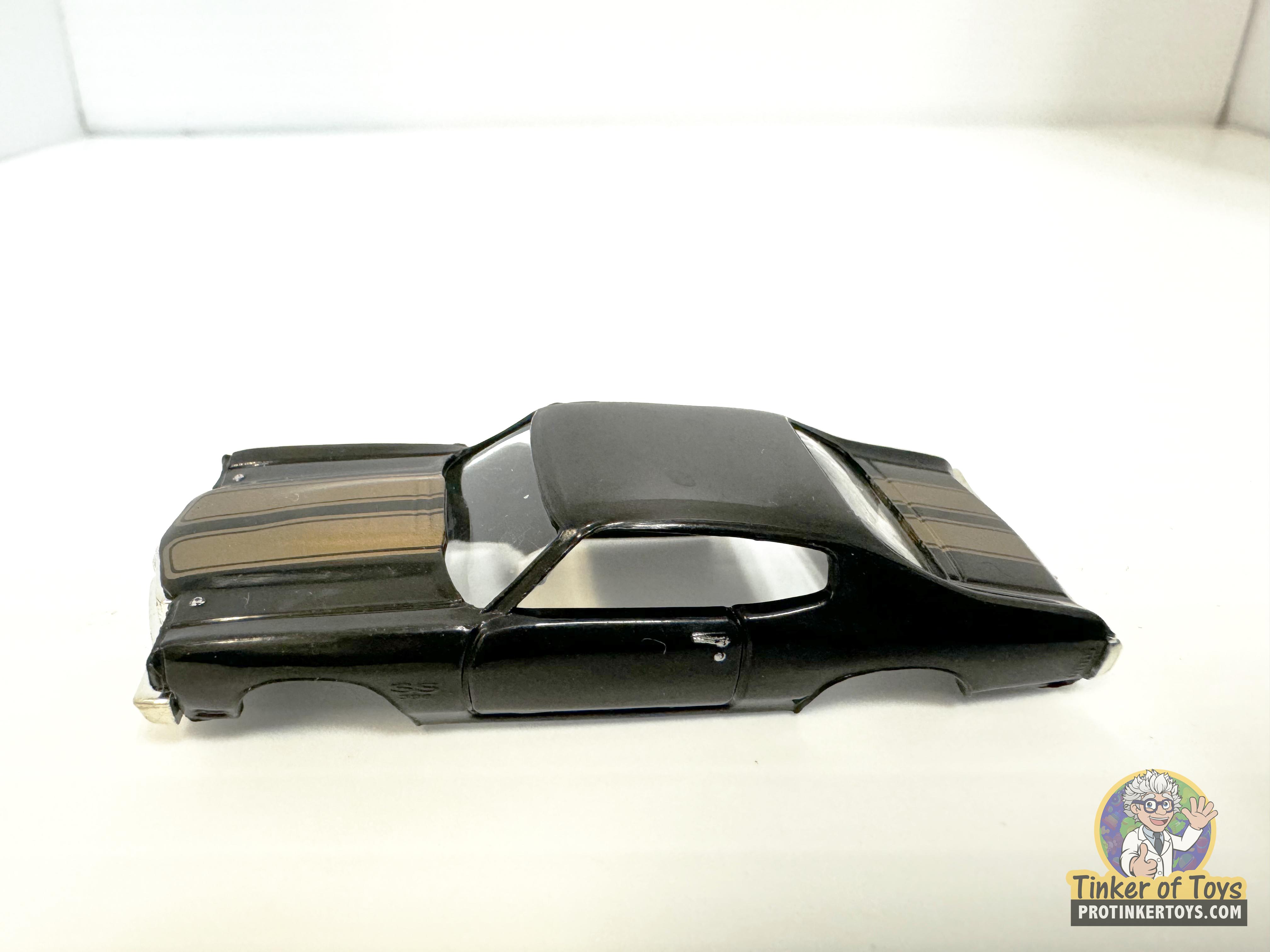 1970 Chevelle SS with Stunning Black & Gold Stripes | MM13013 | Model Motoring