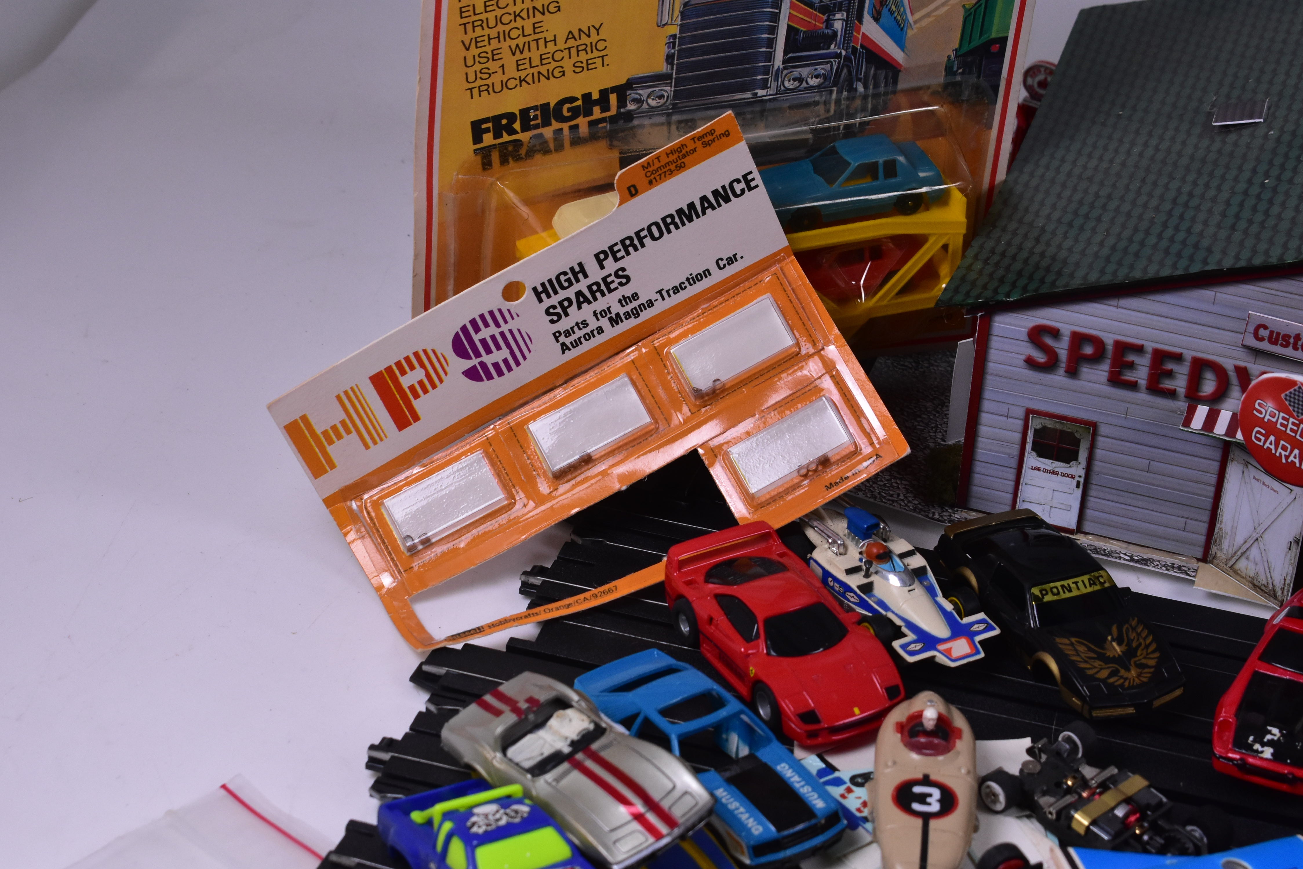 Jimmy's HO Cars and Parts Junk Yard - Lot D (Tyco / Aurora)