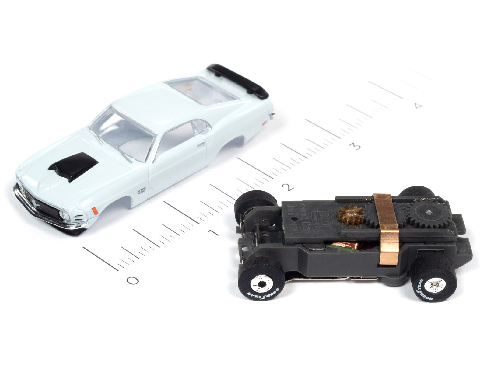 Auto World's Thunderjet Release 1 Slot Car Set - OK Used Cars SC377: A Racing Sensation!