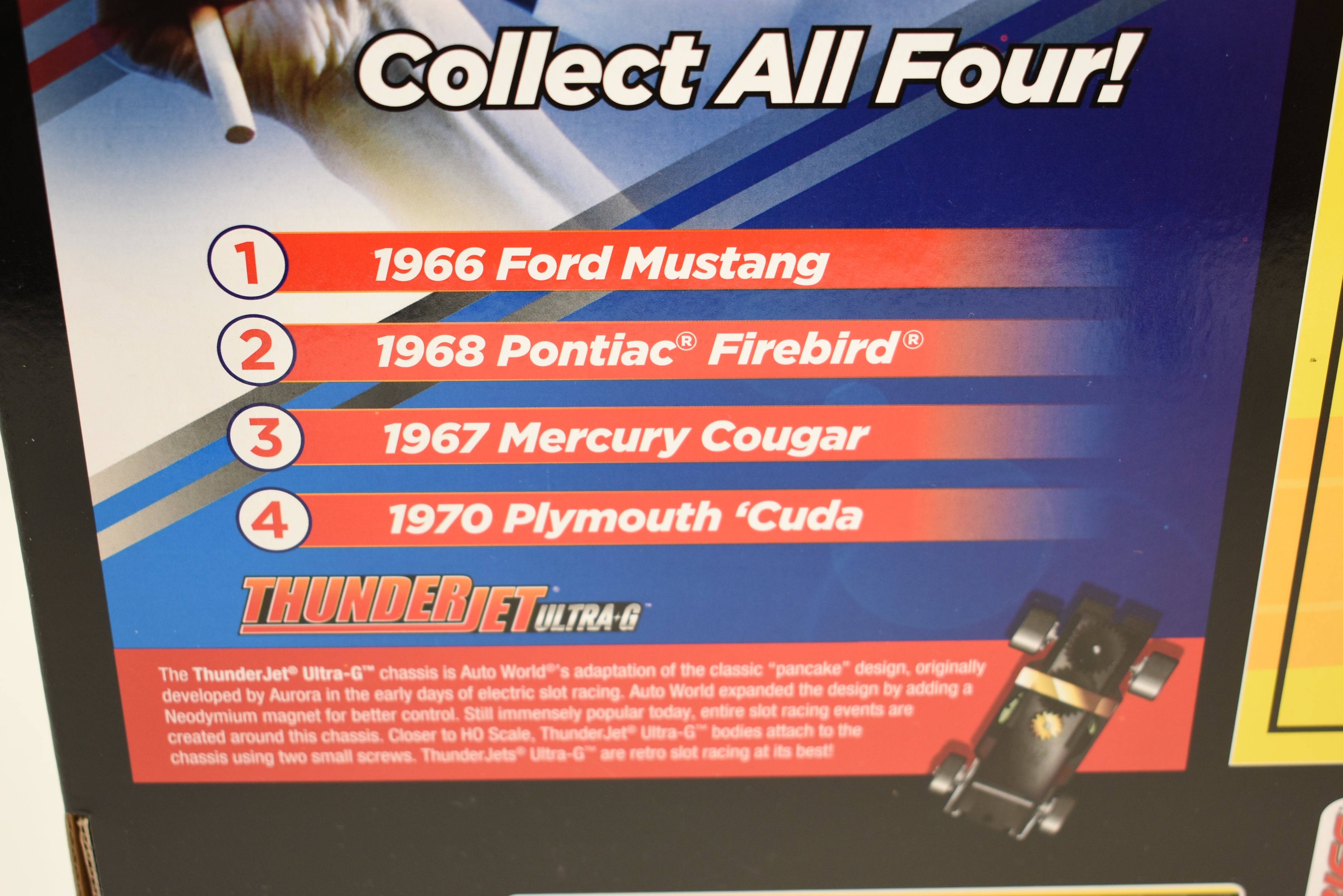 Auto World SRS326 10' Trans America 'Cuda And Cougar Slot Race Set: Bring American Muscle to Your Home!