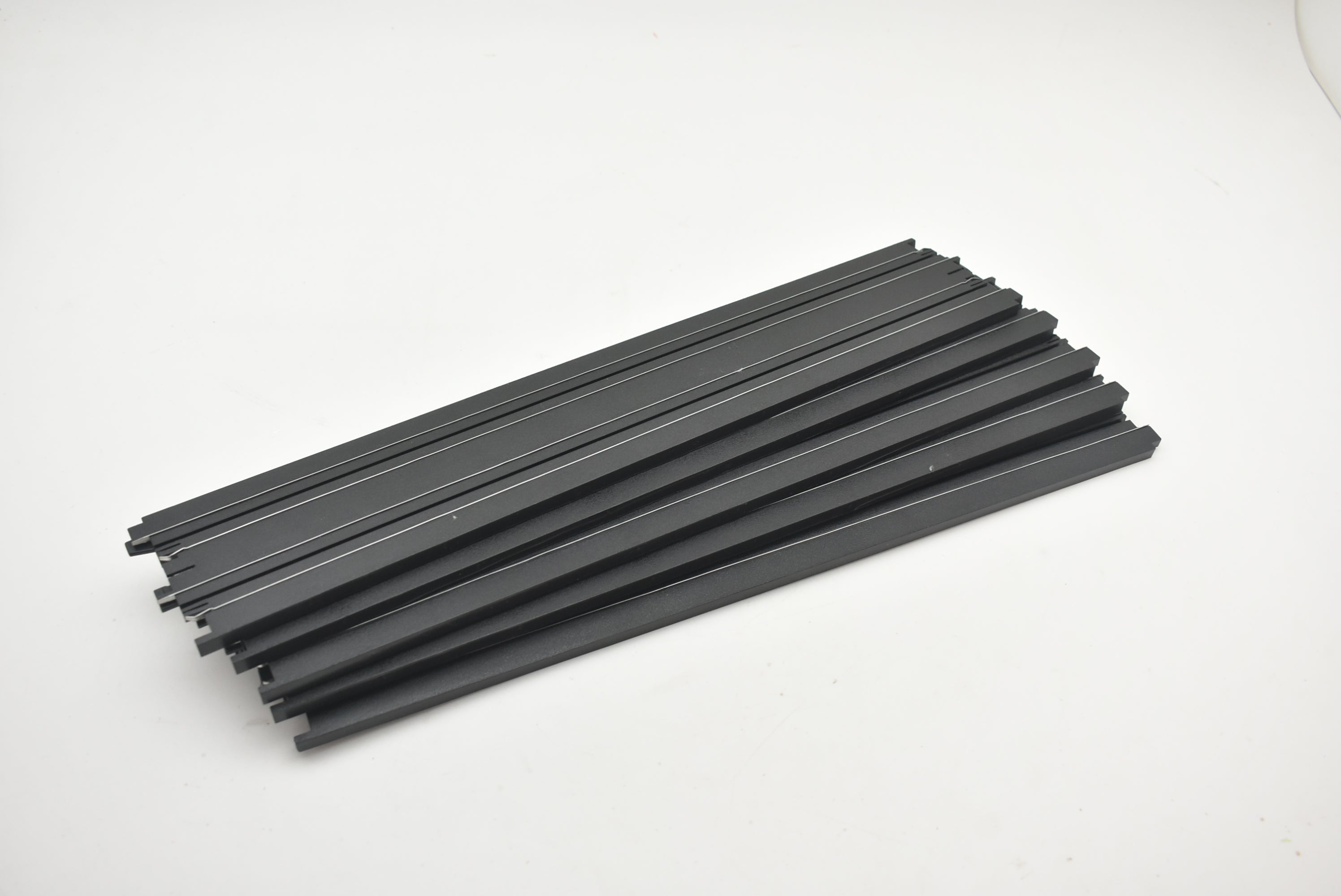 Auto World 15' Traxessories Straight Track - BULK Deal! (H0045)
