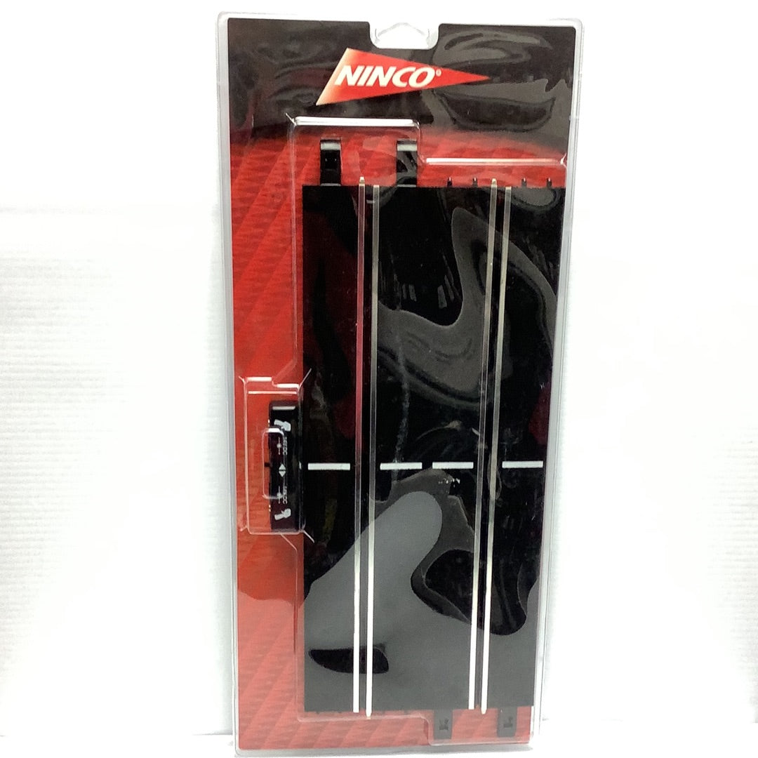 Ninco 40CM Terminal Track - The Ultimate Slot Car Accessory! | 10101