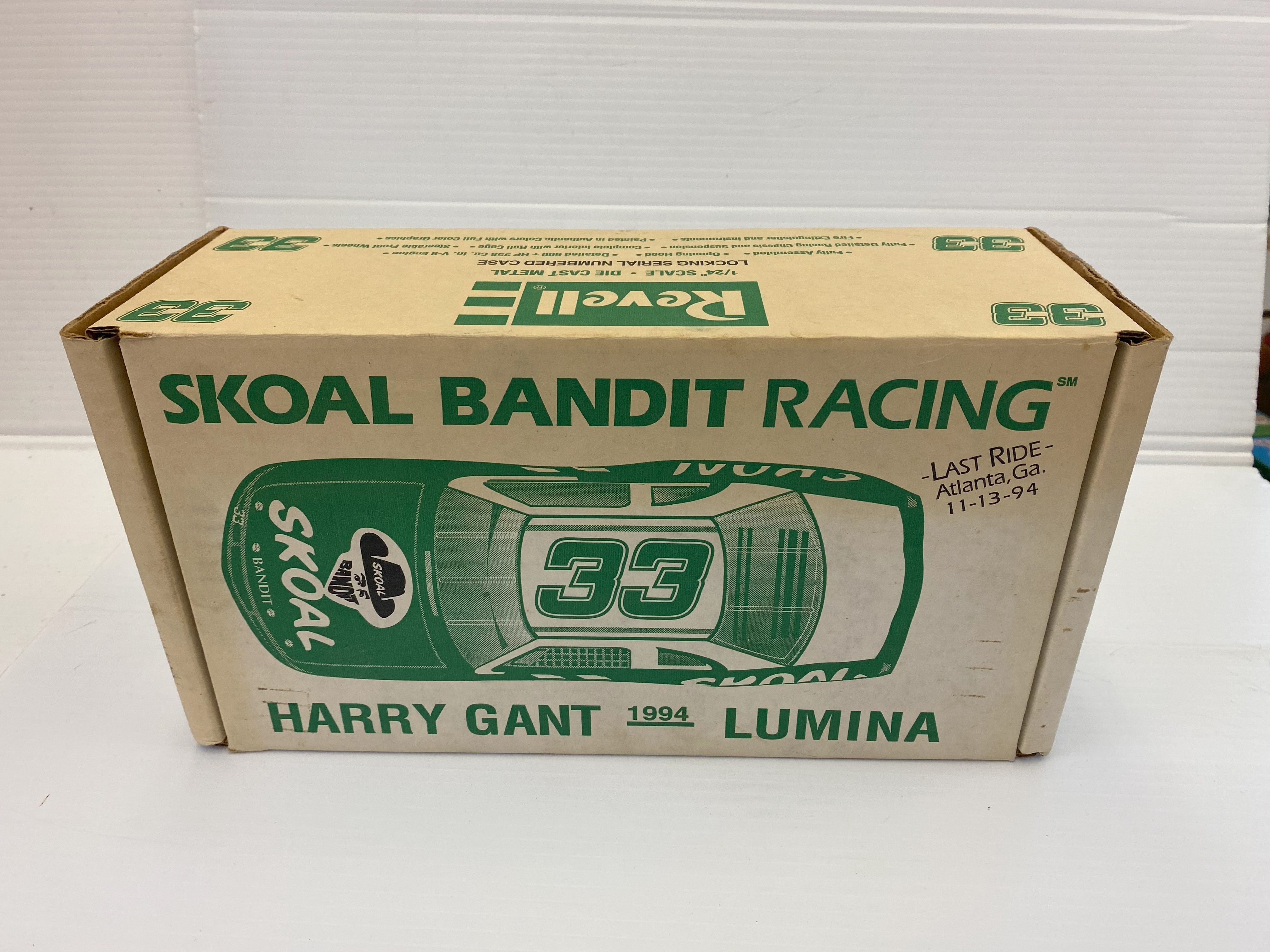 Skoal Bandit Racing Harry Gant 1994 Lumina 1/24 Scale - A Must - Have from Revell Collection!