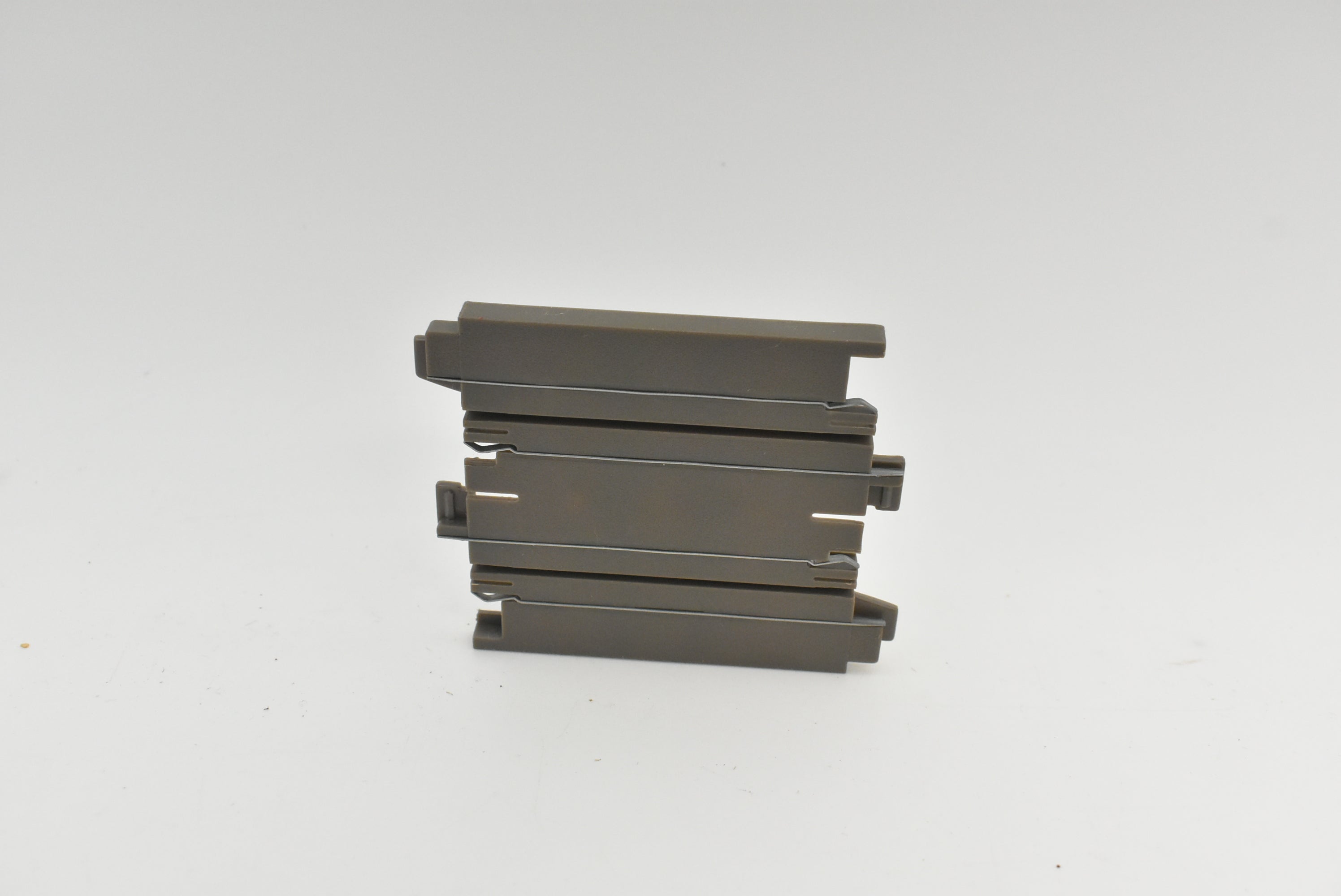Auto World 3-Foot Straight Track 2-Pack | H0008