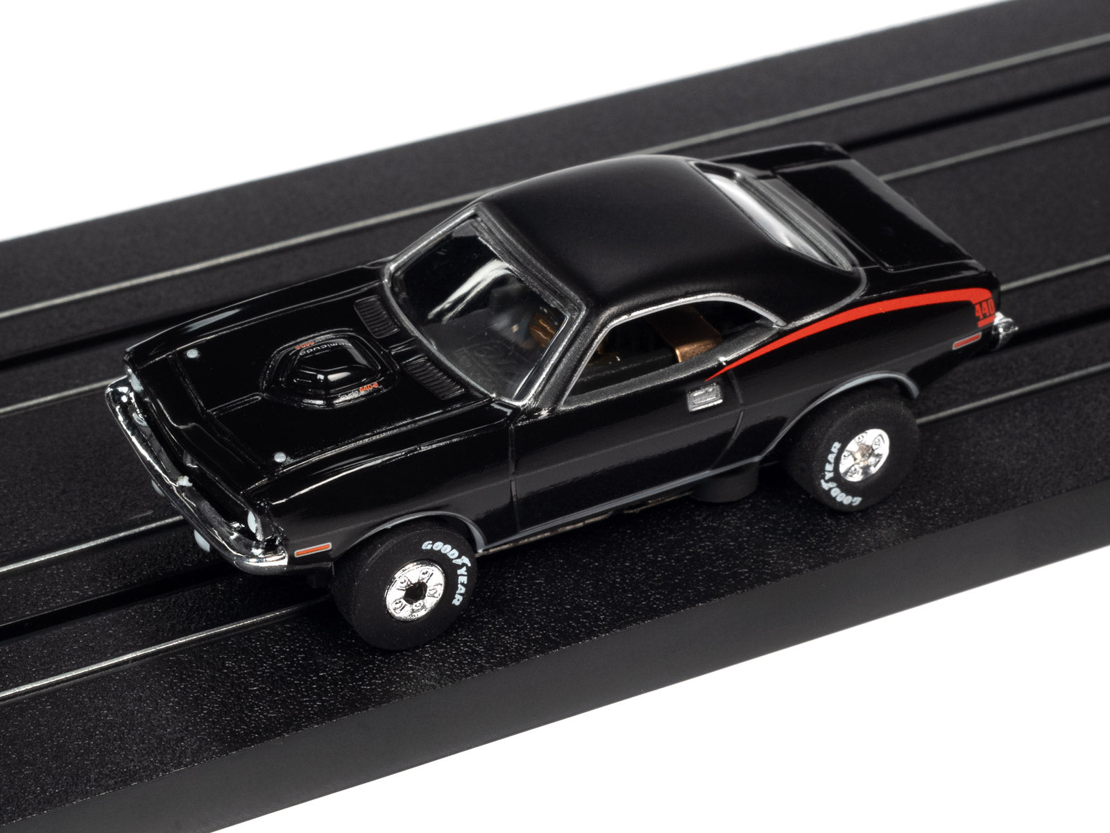Auto World's Thunderjet Release 1 Slot Car Set - OK Used Cars SC377: A Racing Sensation!