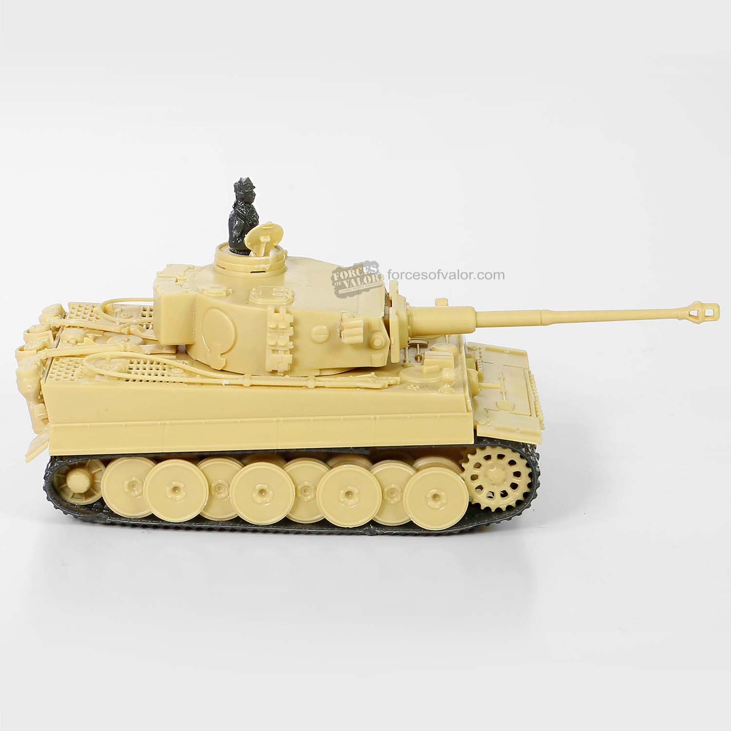 Unleash the Power of German Tiger I! Tunisia Spring 1943 1:72 Scale by Waltersons - 873001A