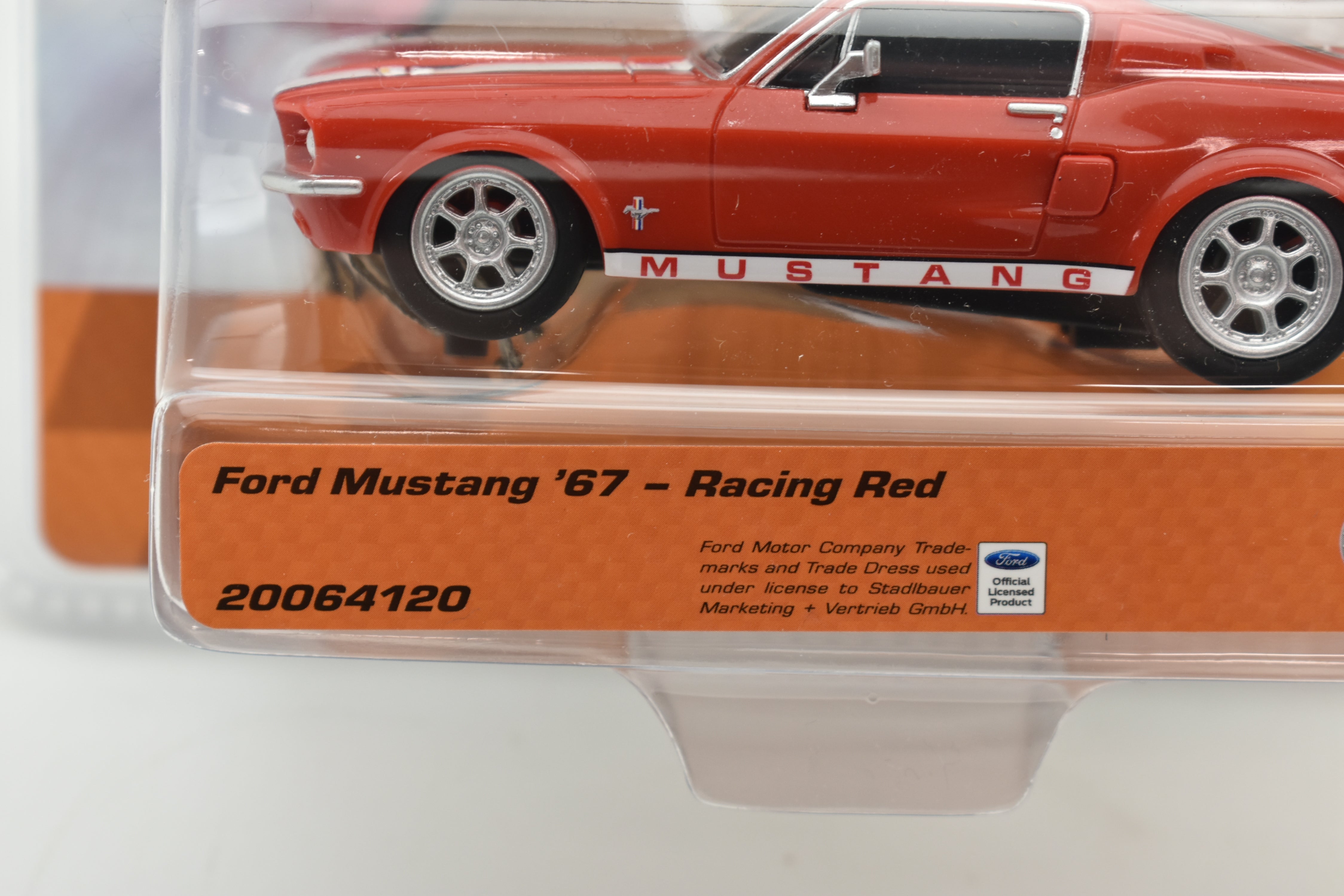 Ford Mustang ’67 Racing Red - Carrera Go: The Iconic Slot Car!