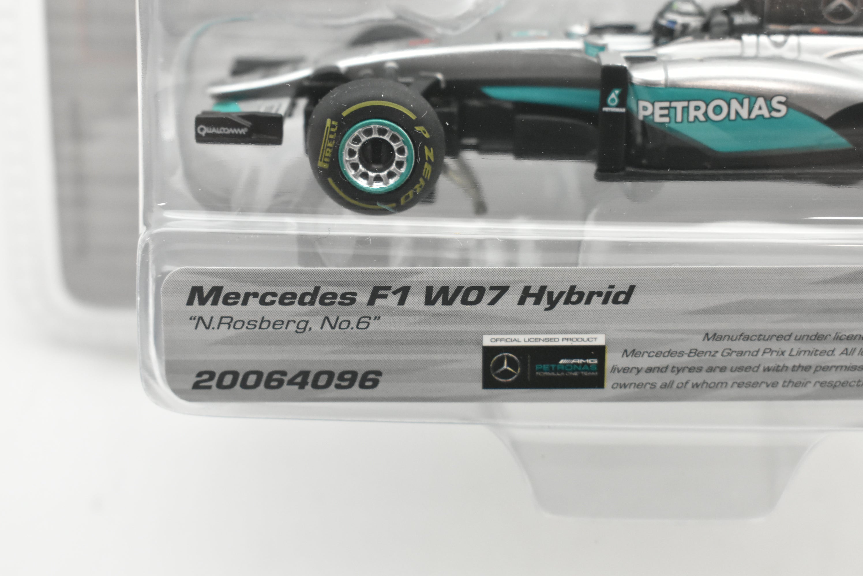 Get Your Hands on the Thrilling Mercedes F1 W07 Hybrid “N. Rosberg, No. 6” by Carrera Go!