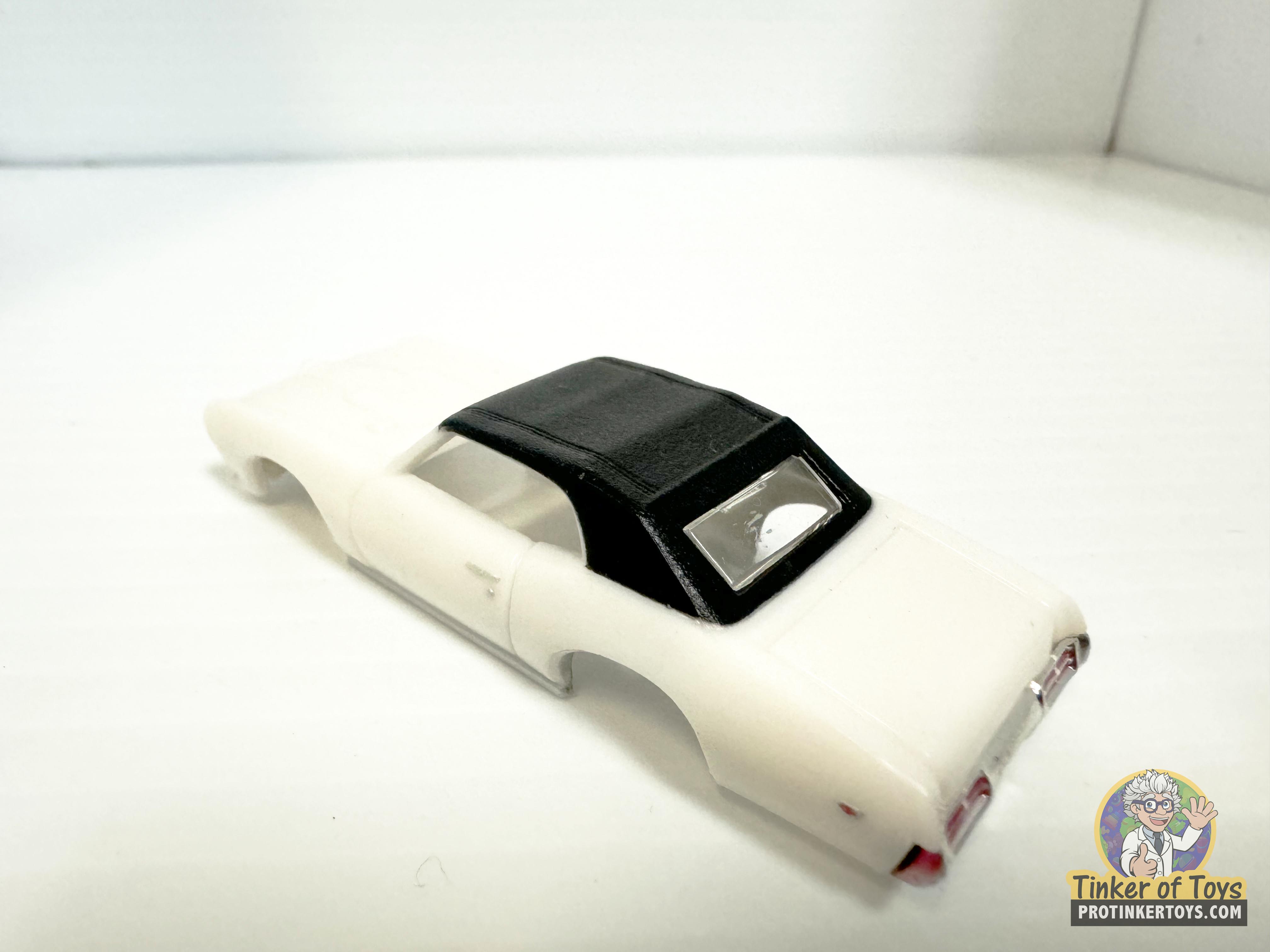 1969 GTO Convertible White - A Classic Muscle Car Replica by Model Motoring (MM09080)