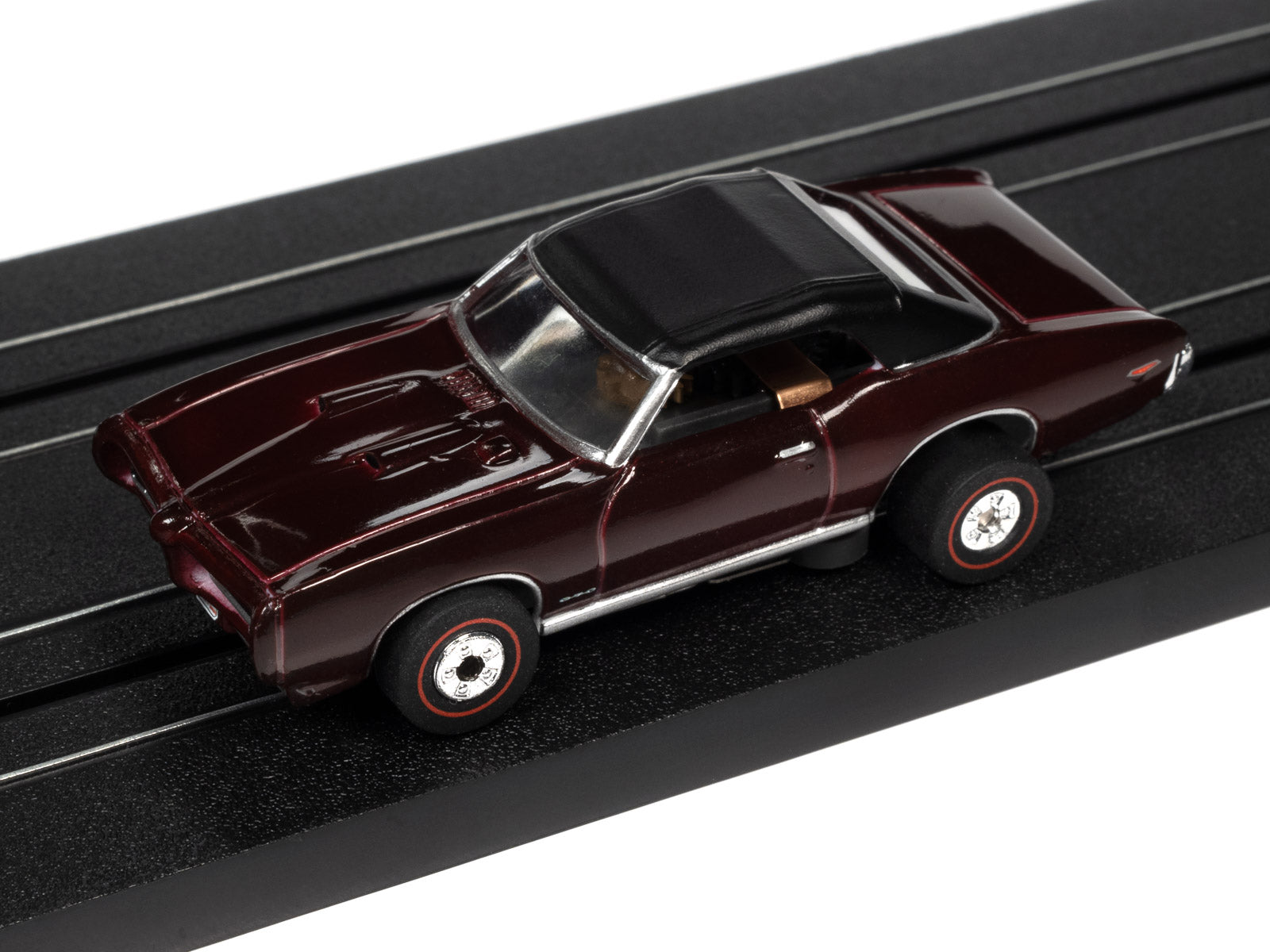 Auto World's Thunderjet Release 1 Slot Car Set - OK Used Cars SC377: A Racing Sensation!