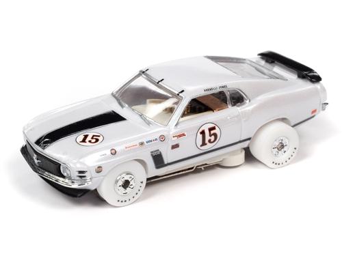 Auto World iWheels White Trans Am Racers - Thunderjet Release 30 SC357: The Ultimate Slot Car Collection