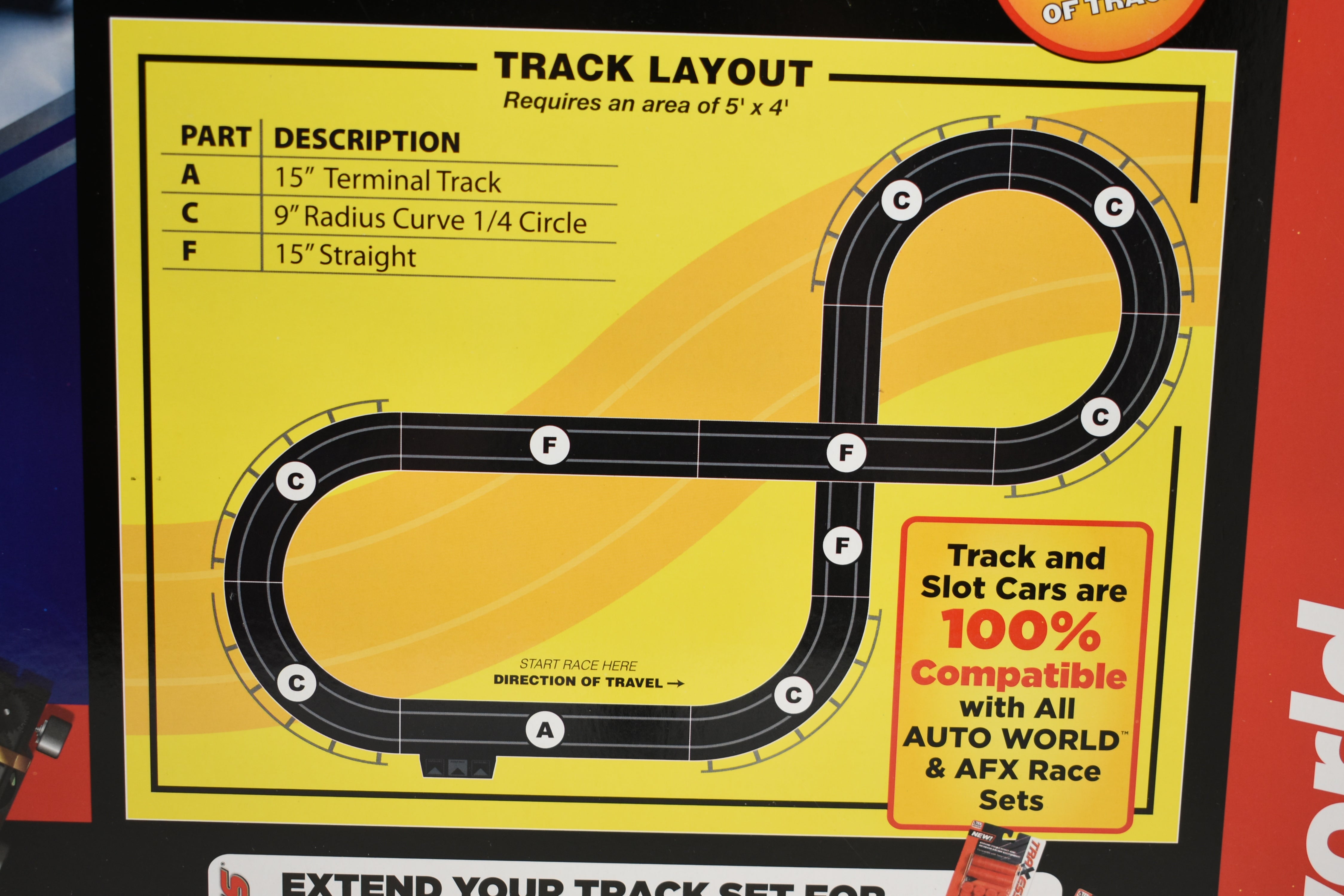 Auto World SRS326 10' Trans America 'Cuda And Cougar Slot Race Set: Bring American Muscle to Your Home!