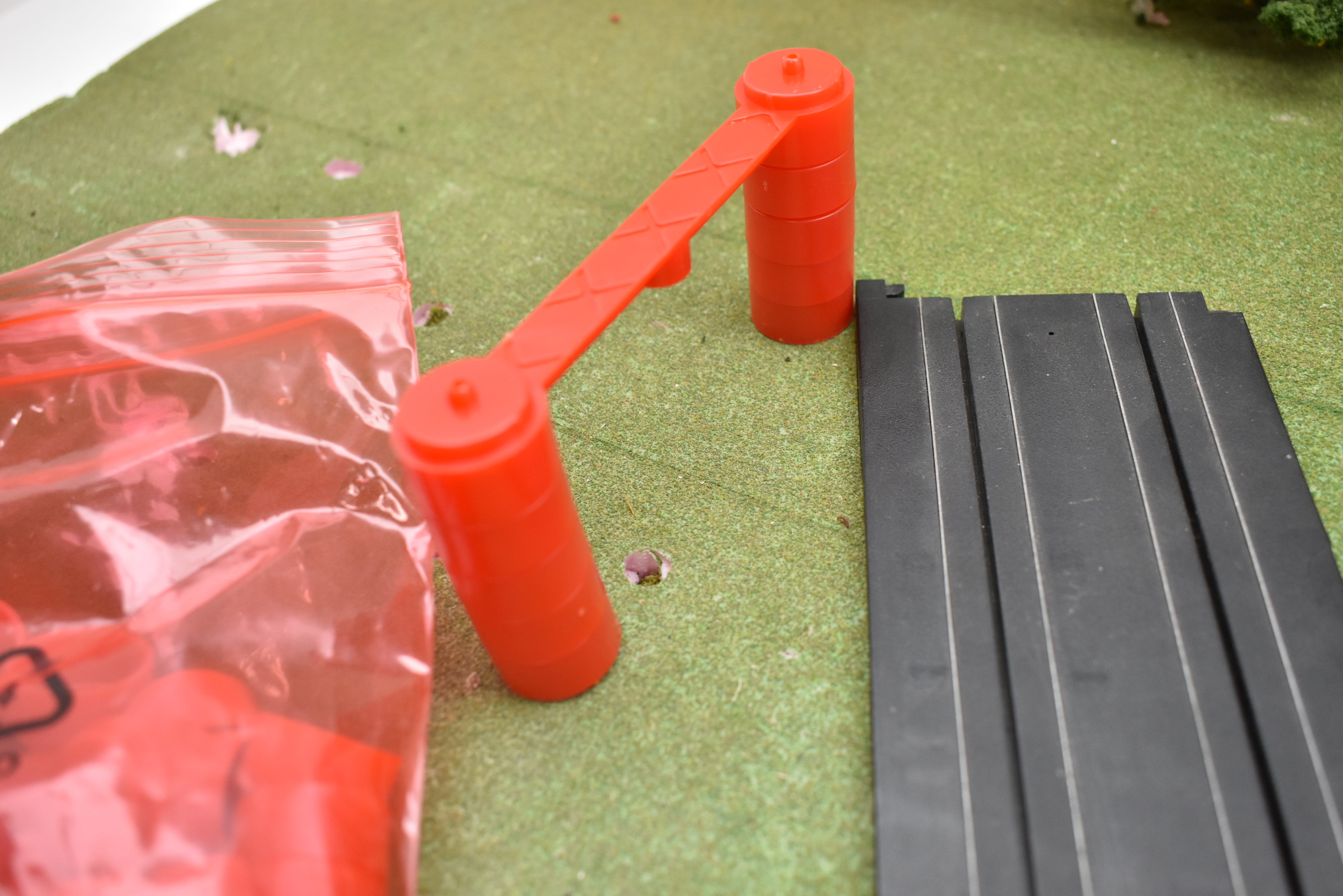 Auto World TRX101 Bulk Support and Flags - Upgrade Your Racing Layout!