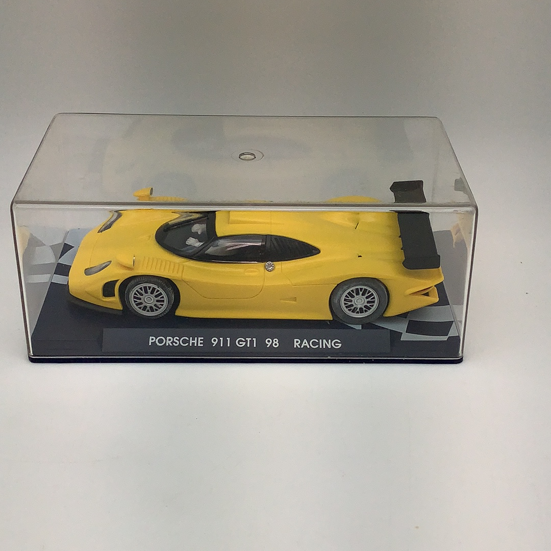 Porsche 911 GT1 98 Racing Fly Car - RG 0a: An Exciting Slot Car!