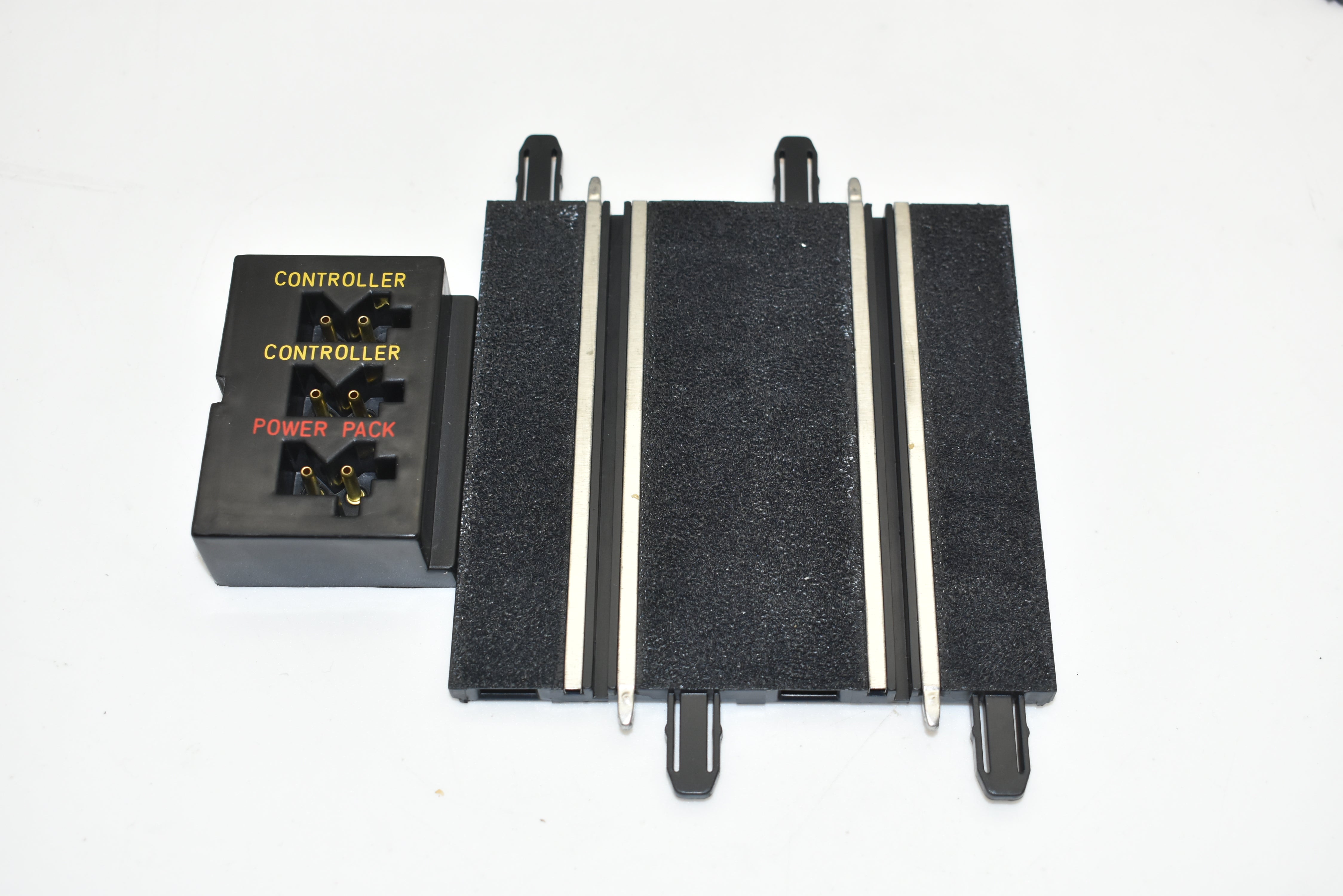 SCX Compact Terminal Track SC-01.052 - An Unbeatable Racing Essential!