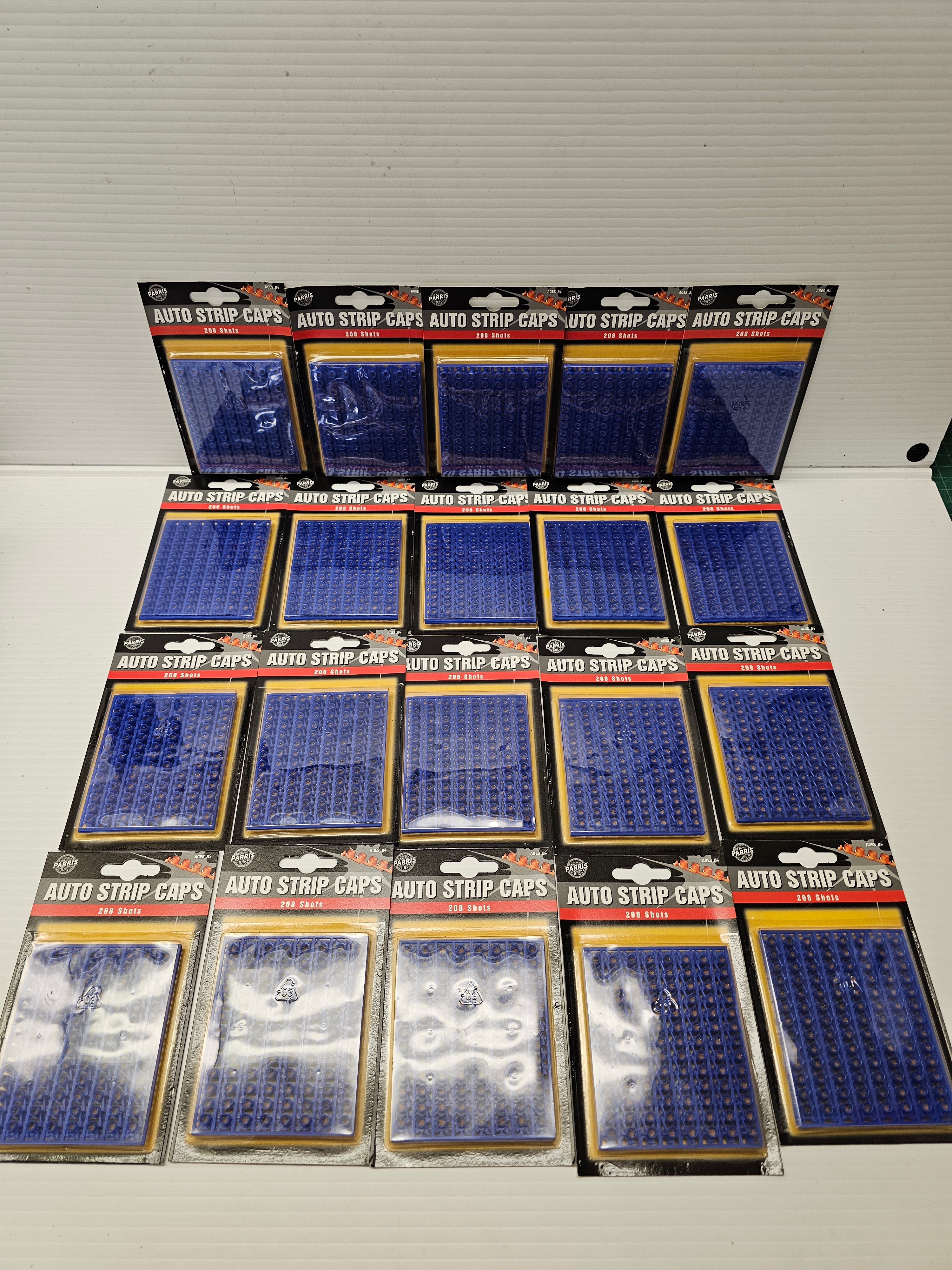 Parris Toys 915 Single Shot Strip Caps - 208 Exciting Single Action Shots!