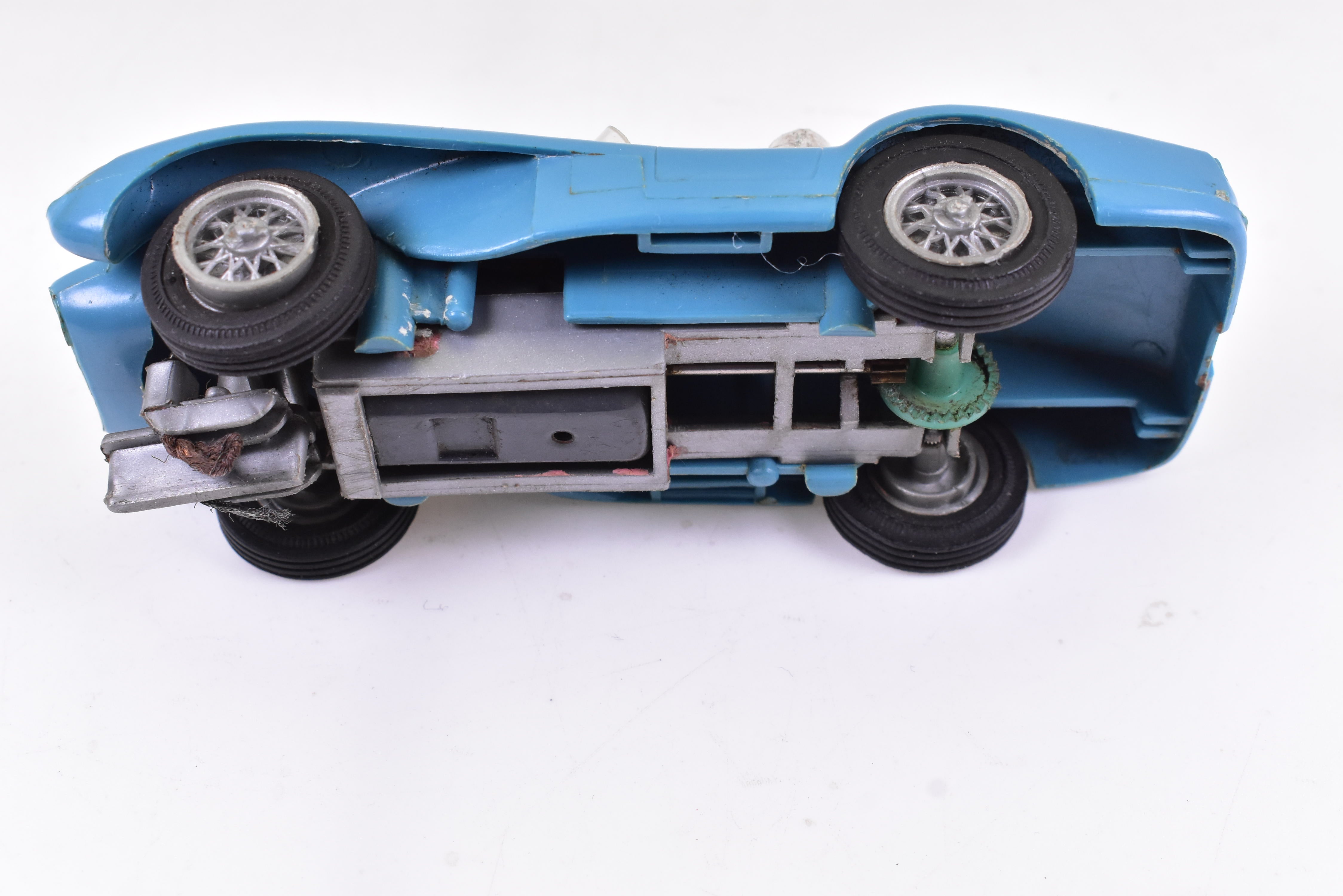 1957 Ferrari ‘57 Testa Rossa - Light Blue 1/32 Slot Car: A Must-Have for Racing Enthusiasts!
