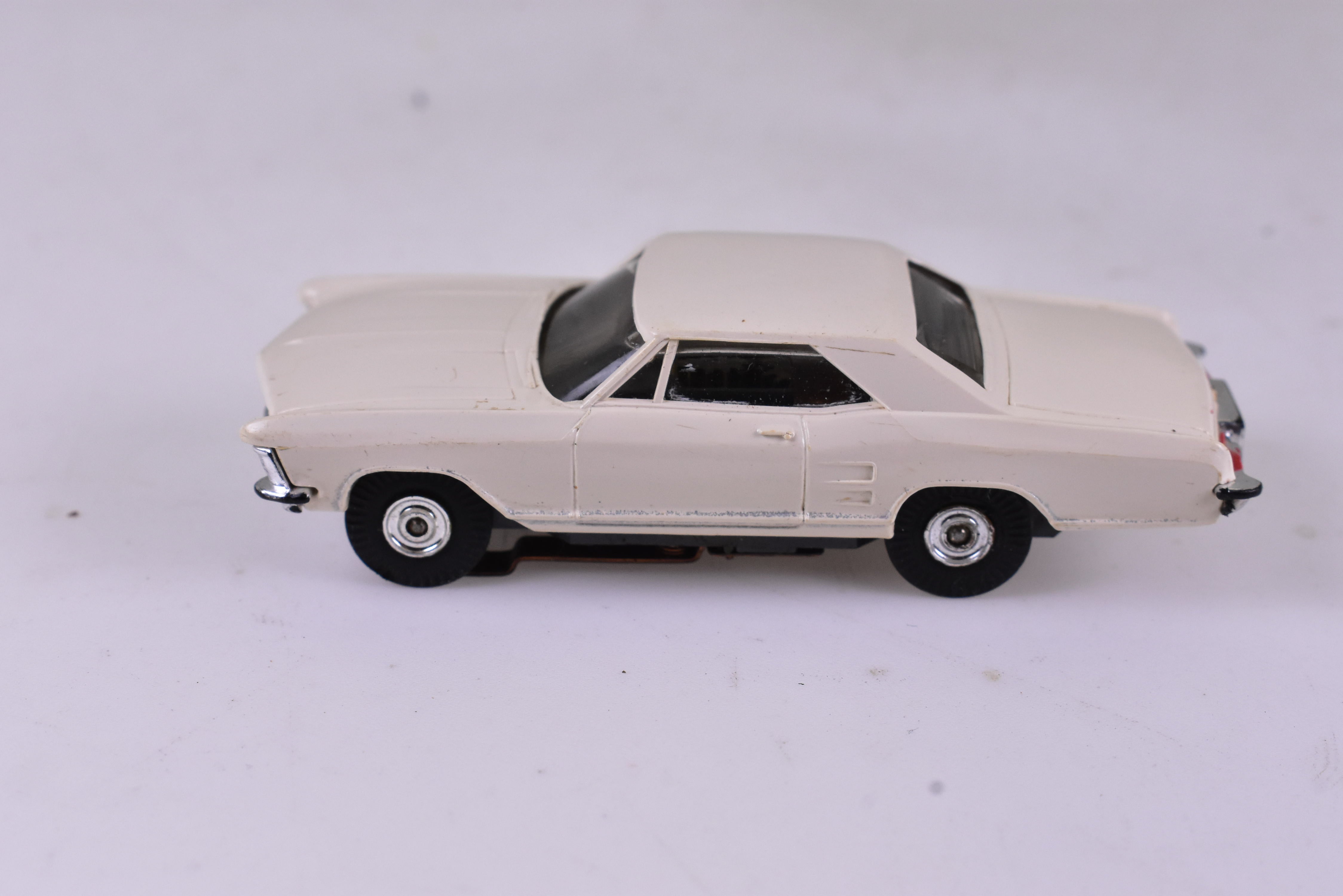1963 Buick Riviera ThunderJet White - A Timeless Model by Aurora Model Motoring