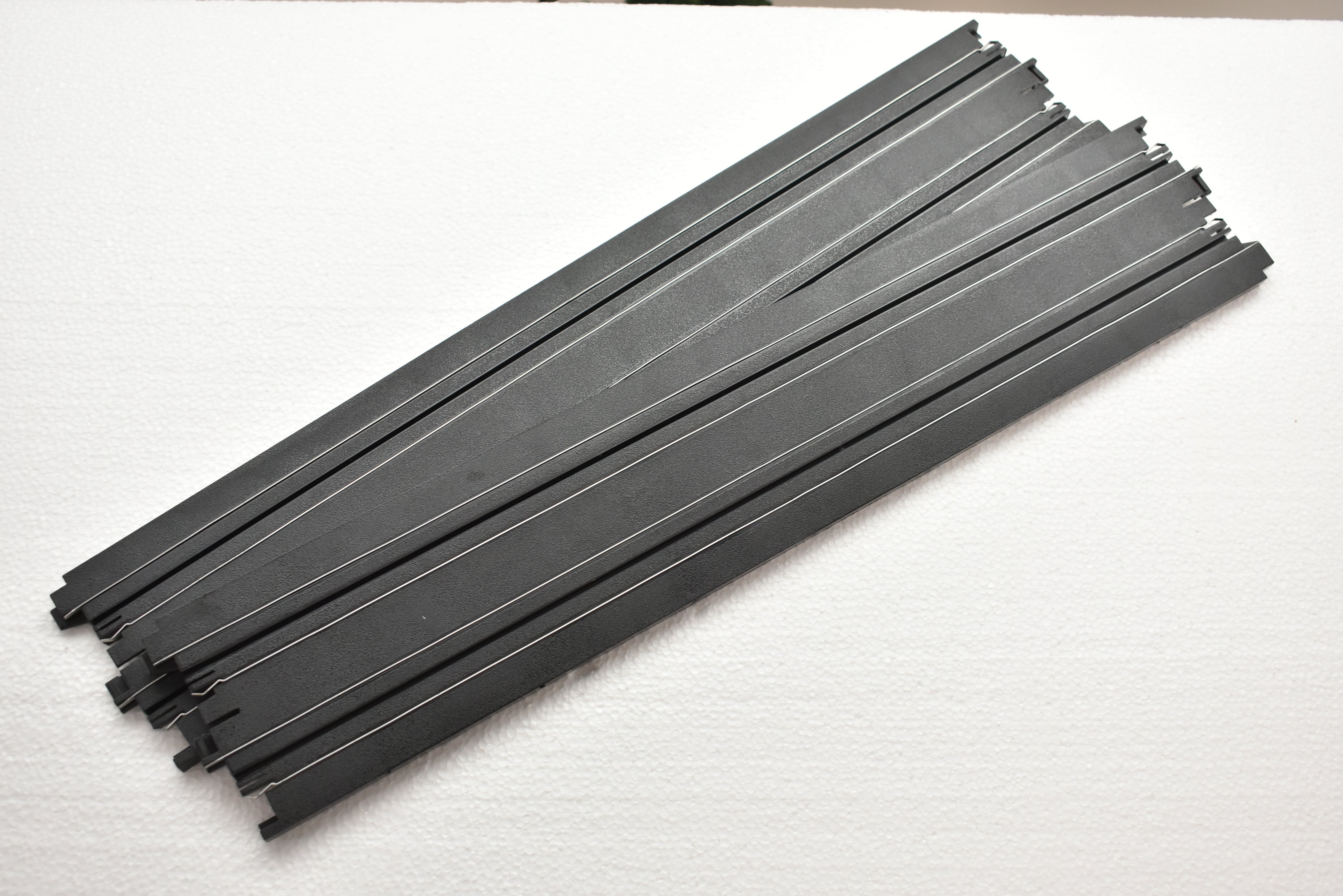 Auto World 15' Traxessories Straight Track - BULK Deal! (H0045)