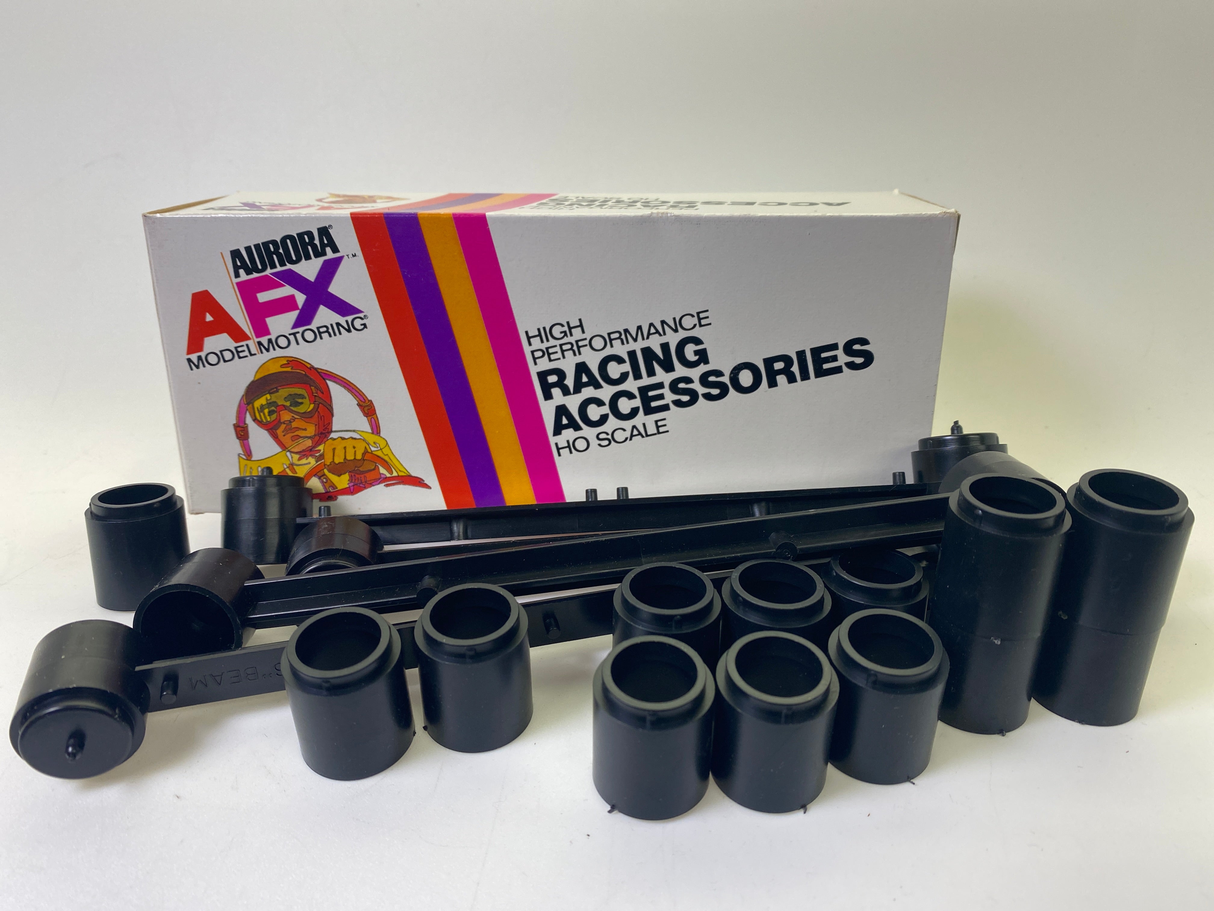 Aurora AFX 1599 - Rare 1970s Vintage 4-Lane Modular Bridge Beams Set