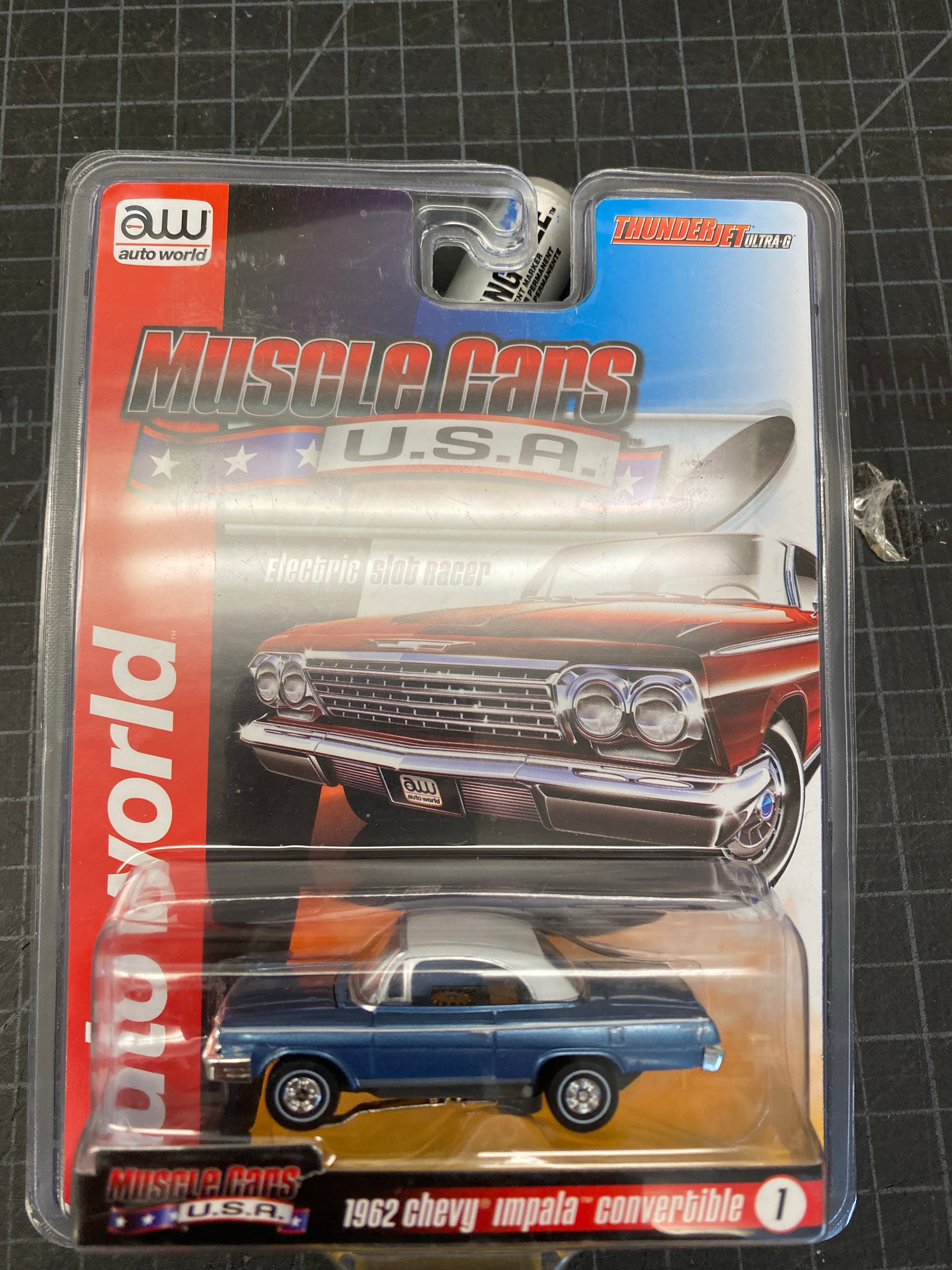 Auto World Thunderjet R25 USA Muscle Cars SC340 - The Ultimate Slot Car Collection