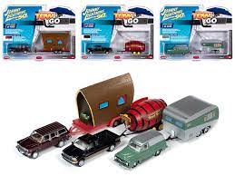 Johnny Lightning's Tow & Go JLTG002-B - A Must-Have!
