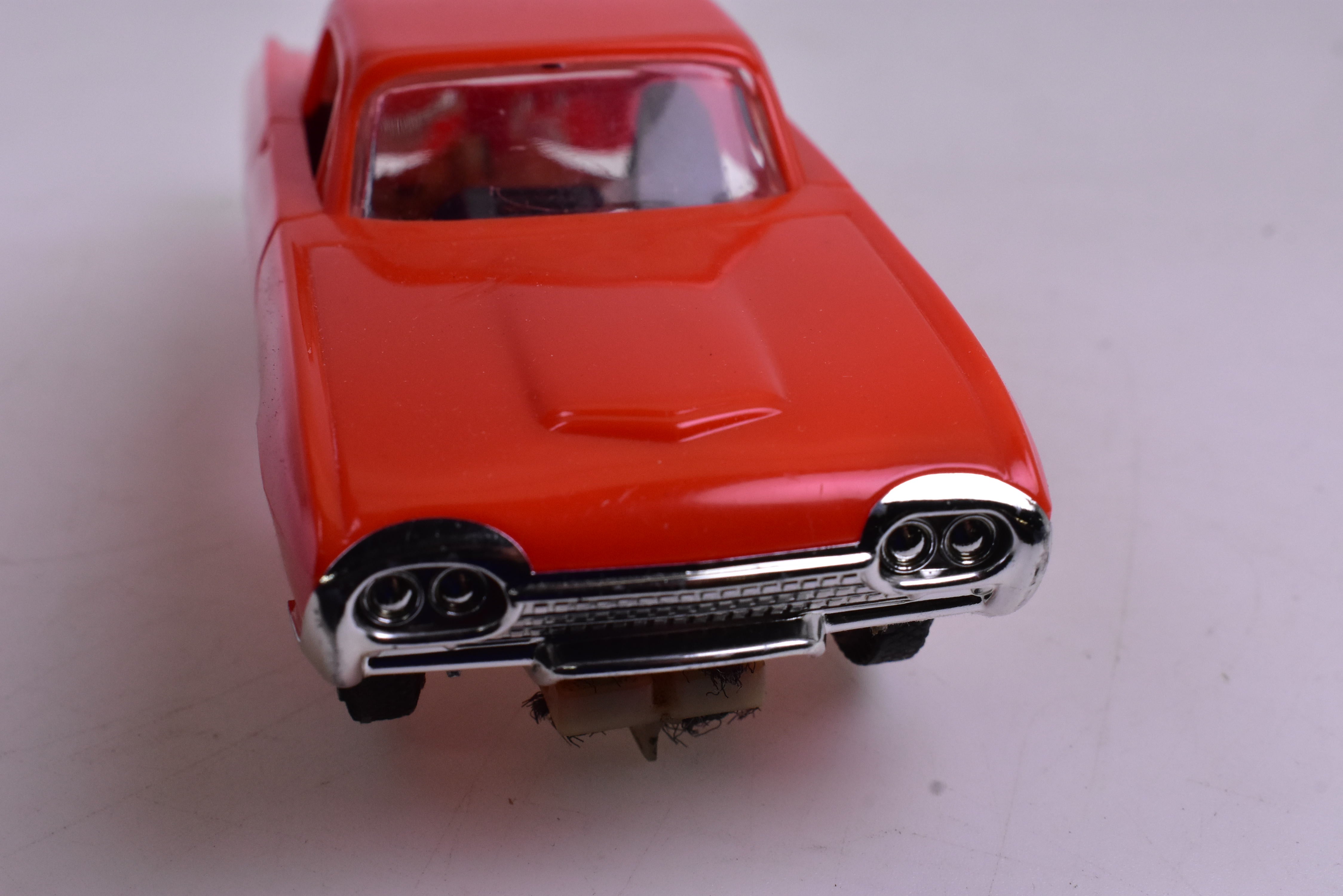 Vintage 1965 Ford ThunderBird Orange 1/32 Slot Car - A Collector's Dream! | 1024 - 1 | Eldo