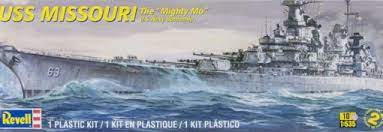 Revell USS Missouri Battleship 85-0301 - A Military Masterpiece!