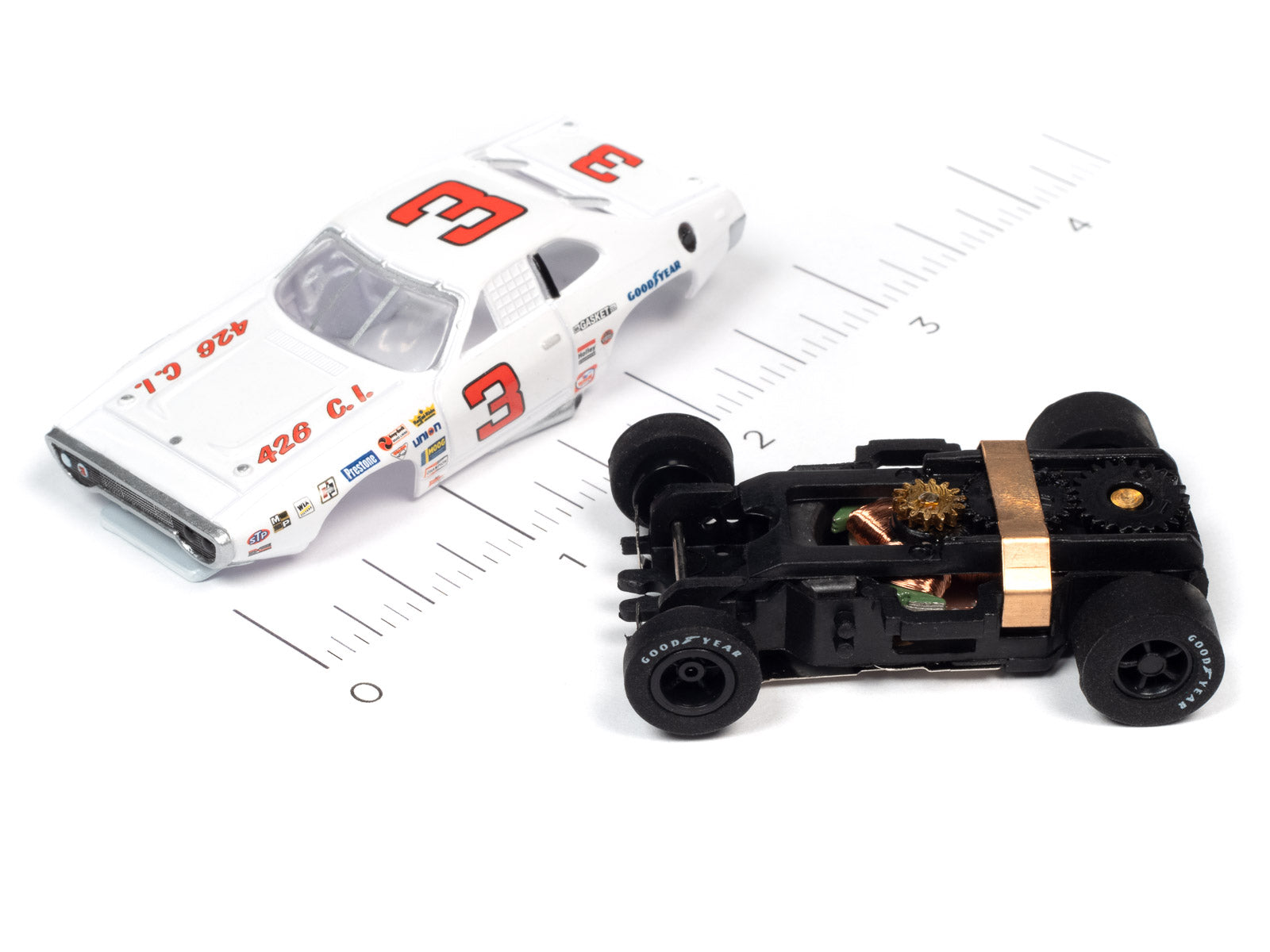 Victory 400 4-Lane Pro Racing Set: 1971 Dodge Charger #67, 1971 Plymouth Road Runner #3, 1973 Chevy Chevelle #50, 1976 Ford Torino #96 by Auto World